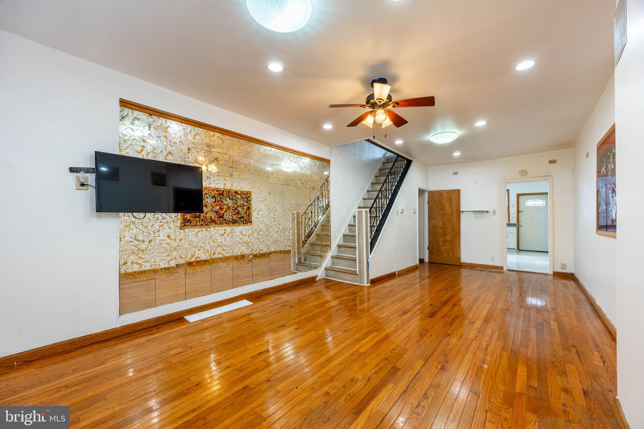 628 MCCLELLAN STREET