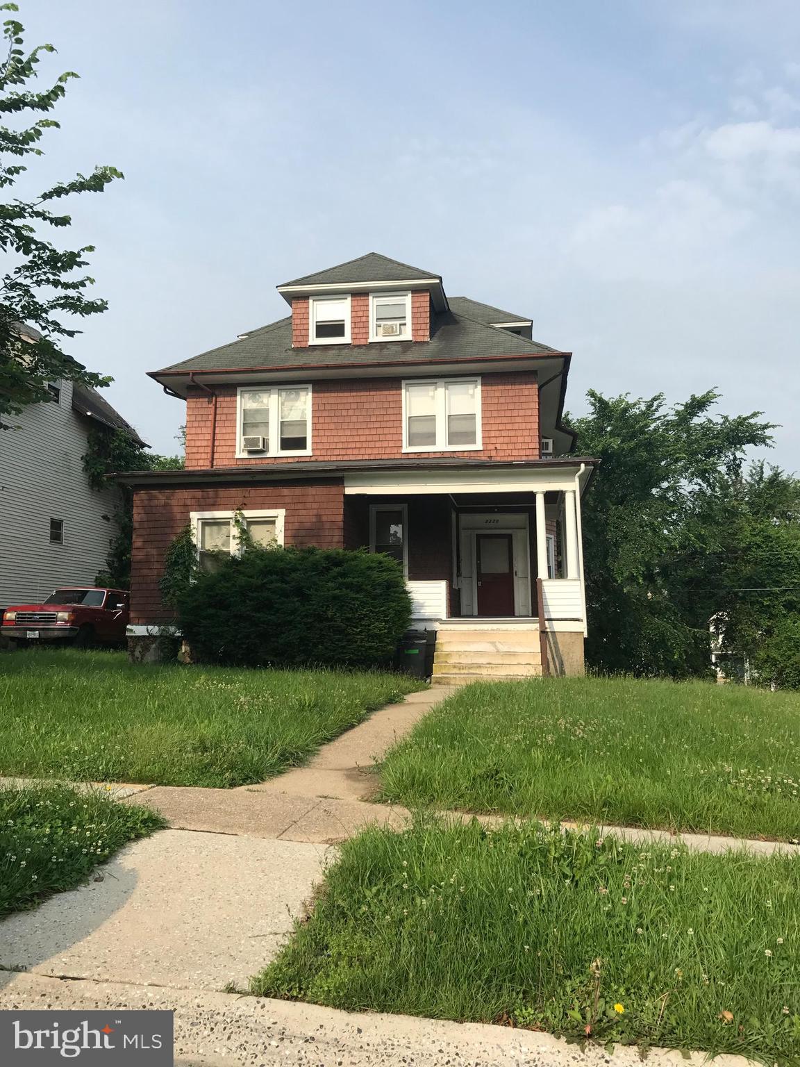 Three unit multi-family property on corner lot. First floor occupied - 2BR/1BA. 2nd floor occupied -2BR/1BA. 3rd floor vacant - 1BR/1BA. Separate rear entrance to utilities, separate utilities, fire escape. Sold AS-IS.