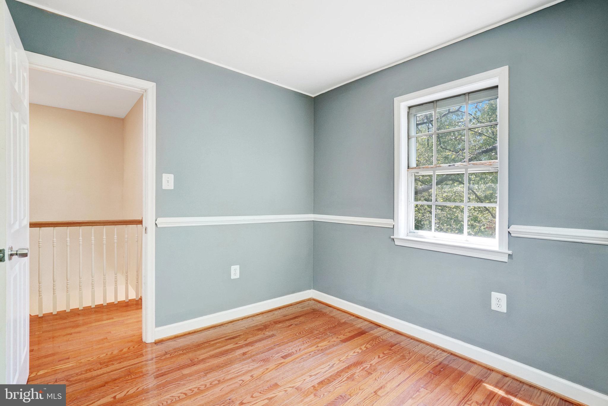 HERITAGE SQUARE - Residential