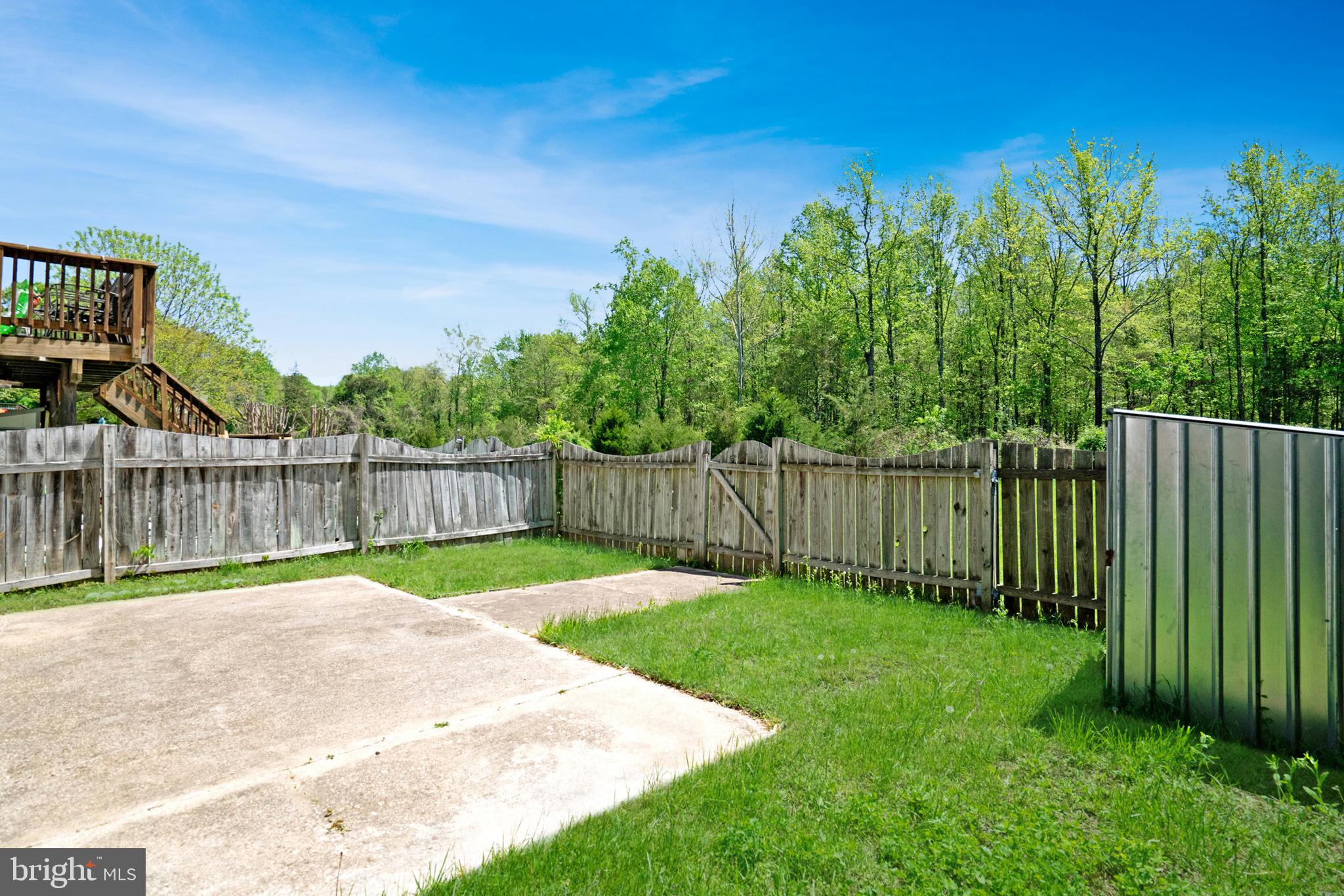 HERITAGE SQUARE - Residential