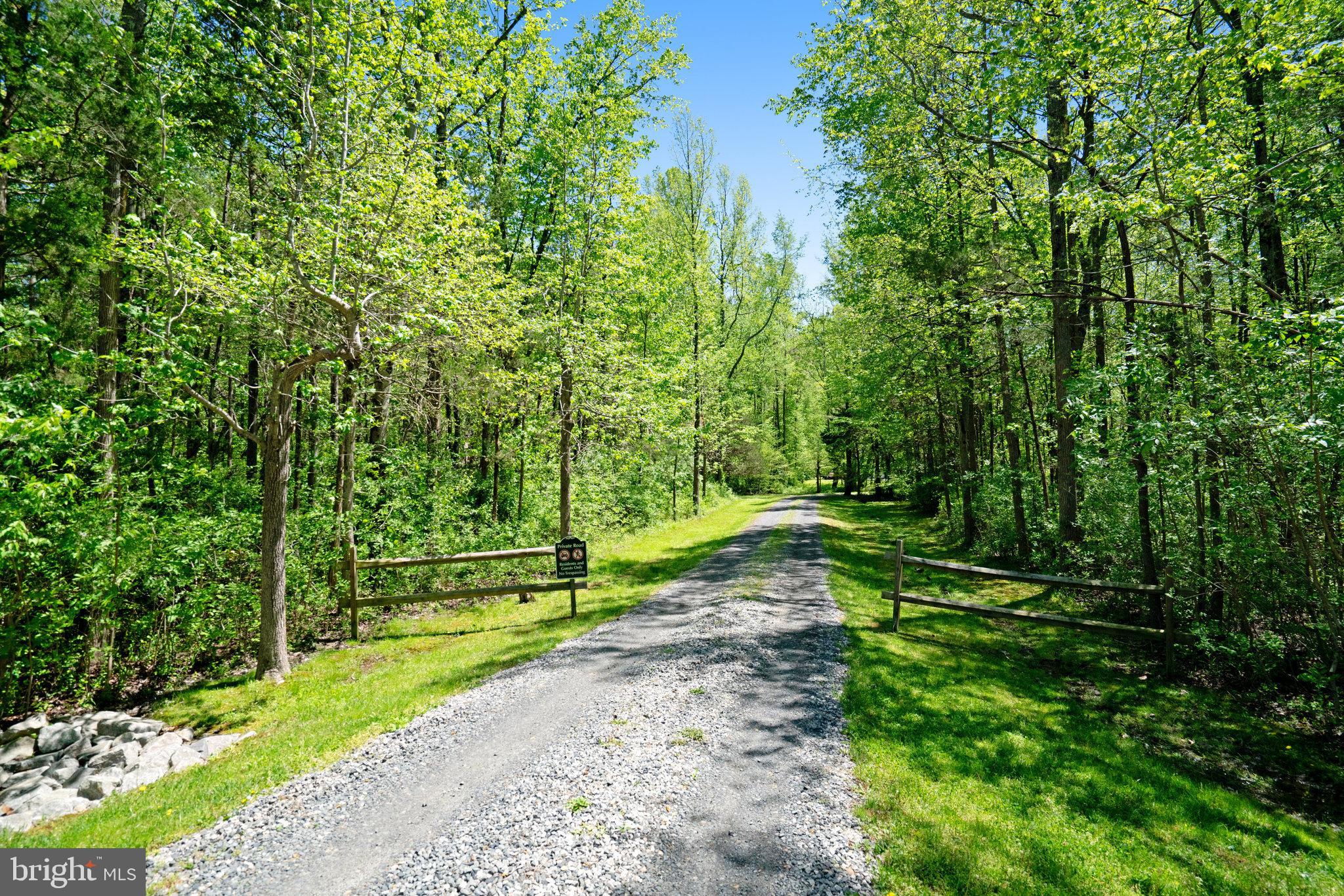 HERITAGE SQUARE - Residential