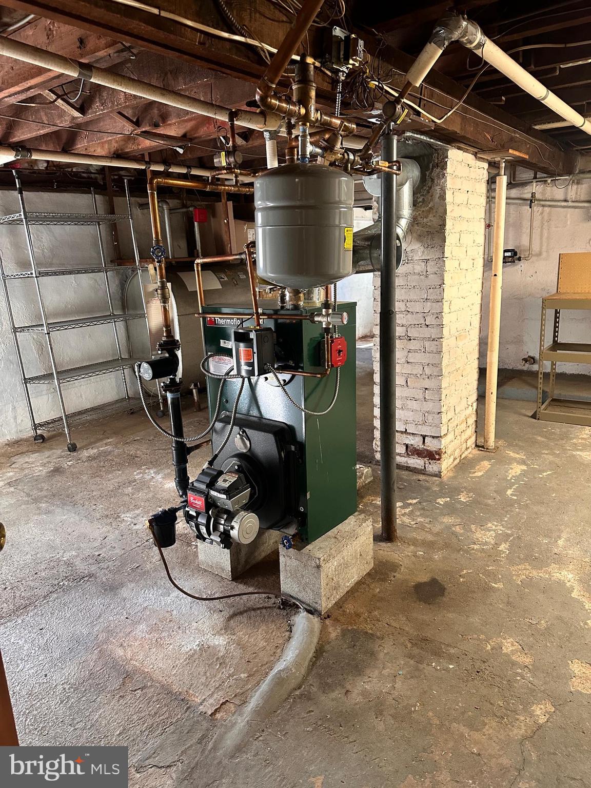 SPEEDWAY - Residential