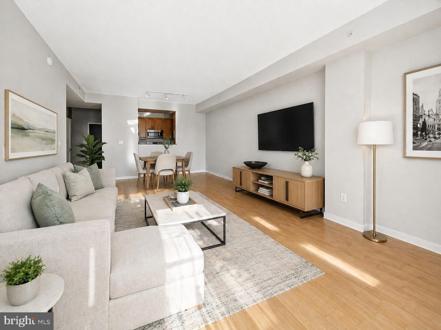 1111 25TH STREET NW 819