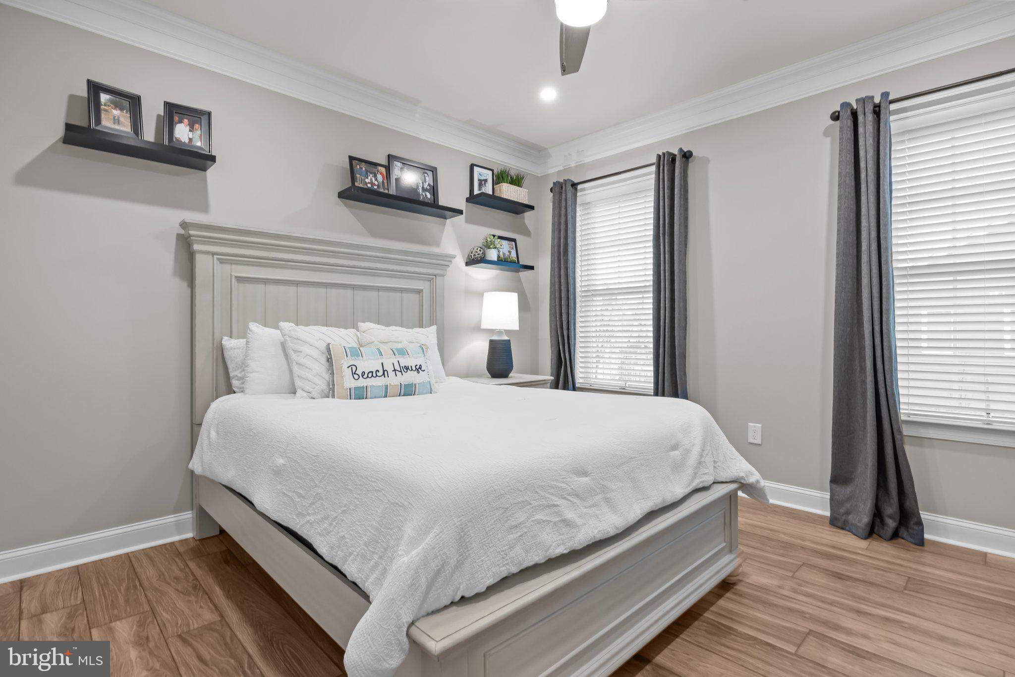 FLOWERS FIELD - Residential