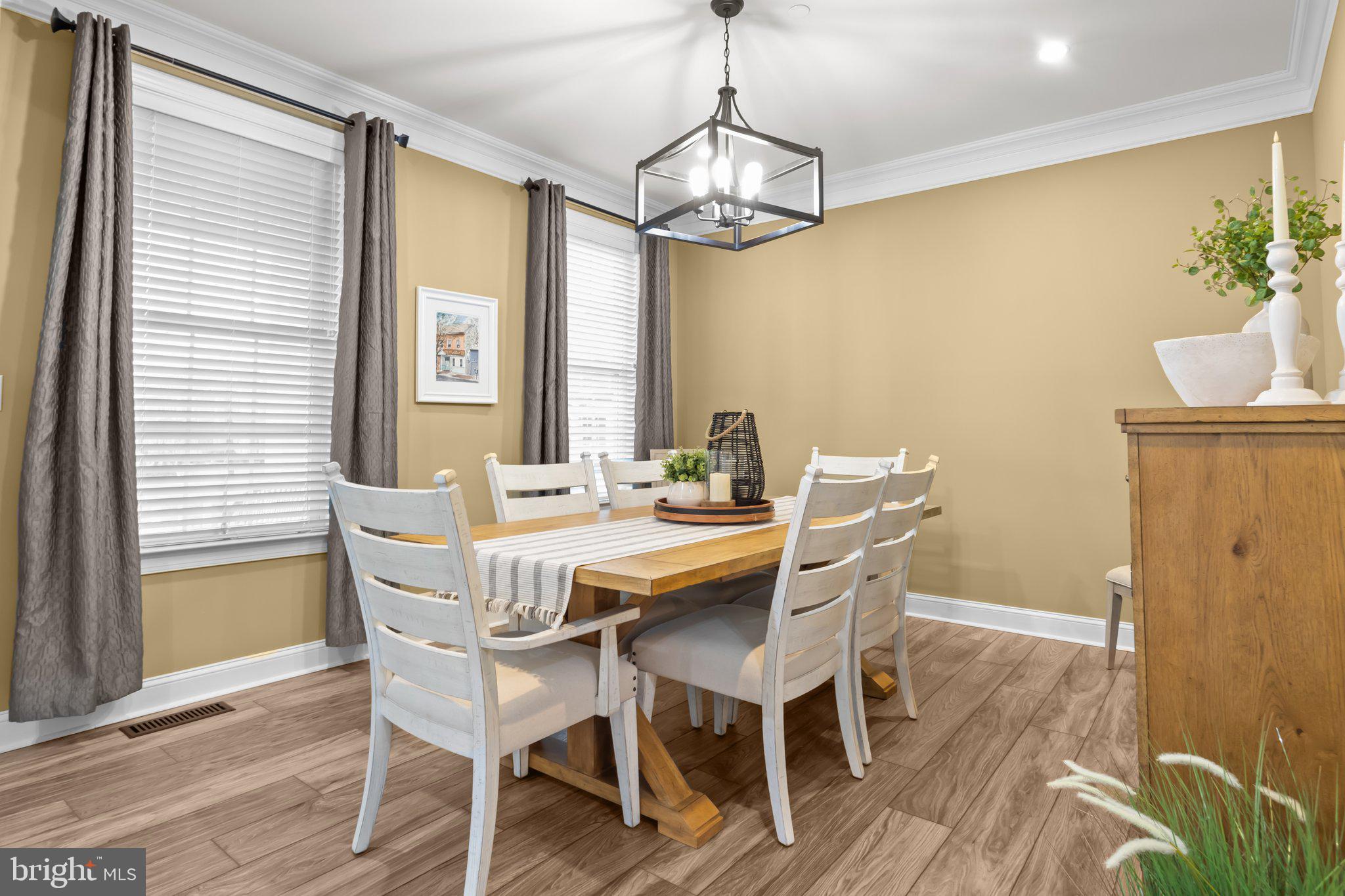 FLOWERS FIELD - Residential