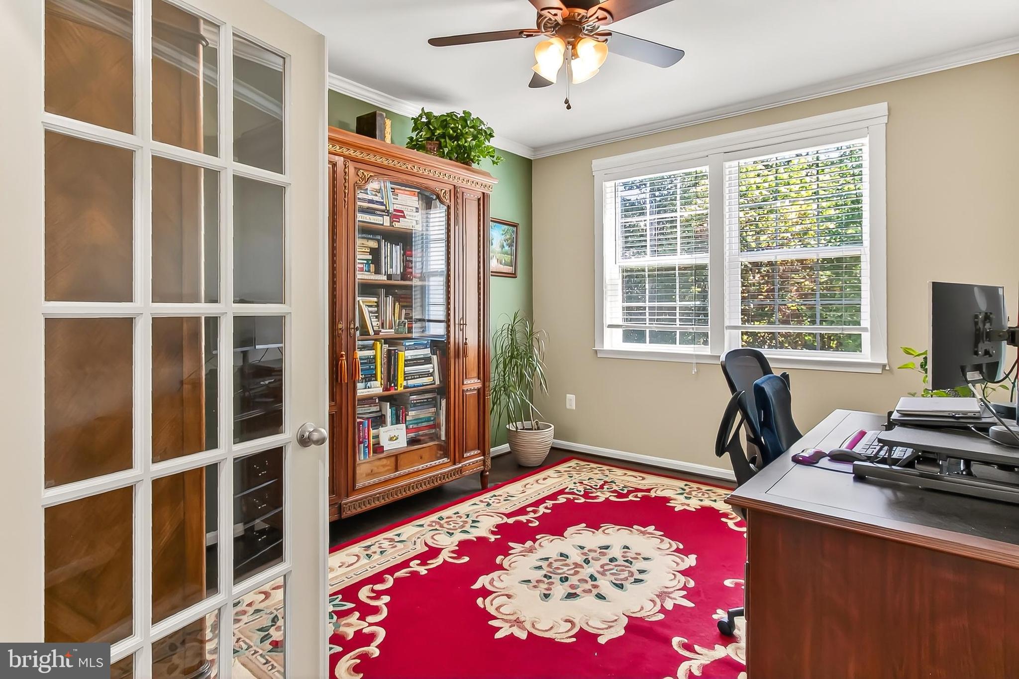 STONEWALL MANOR - Residential