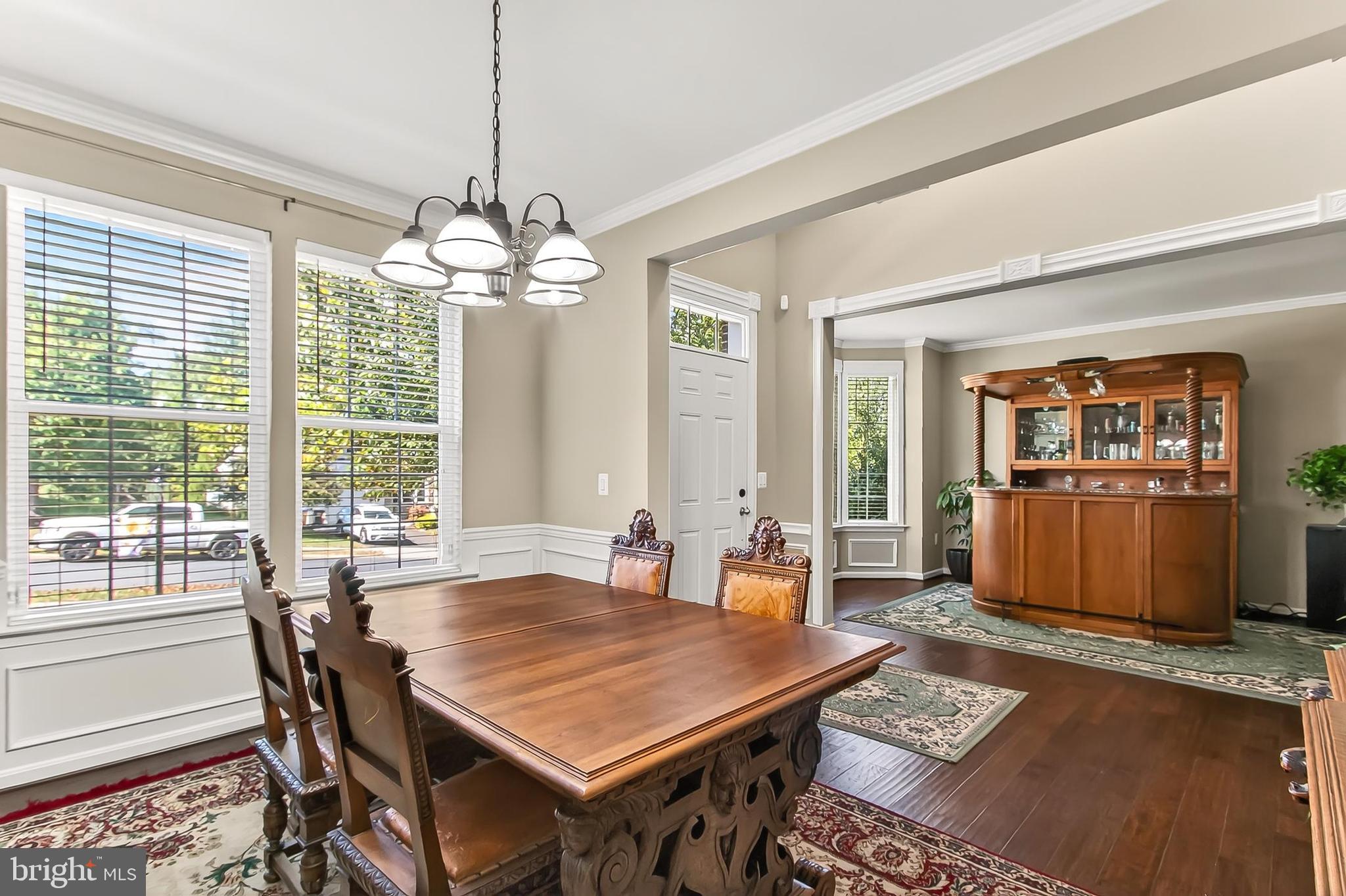 STONEWALL MANOR - Residential