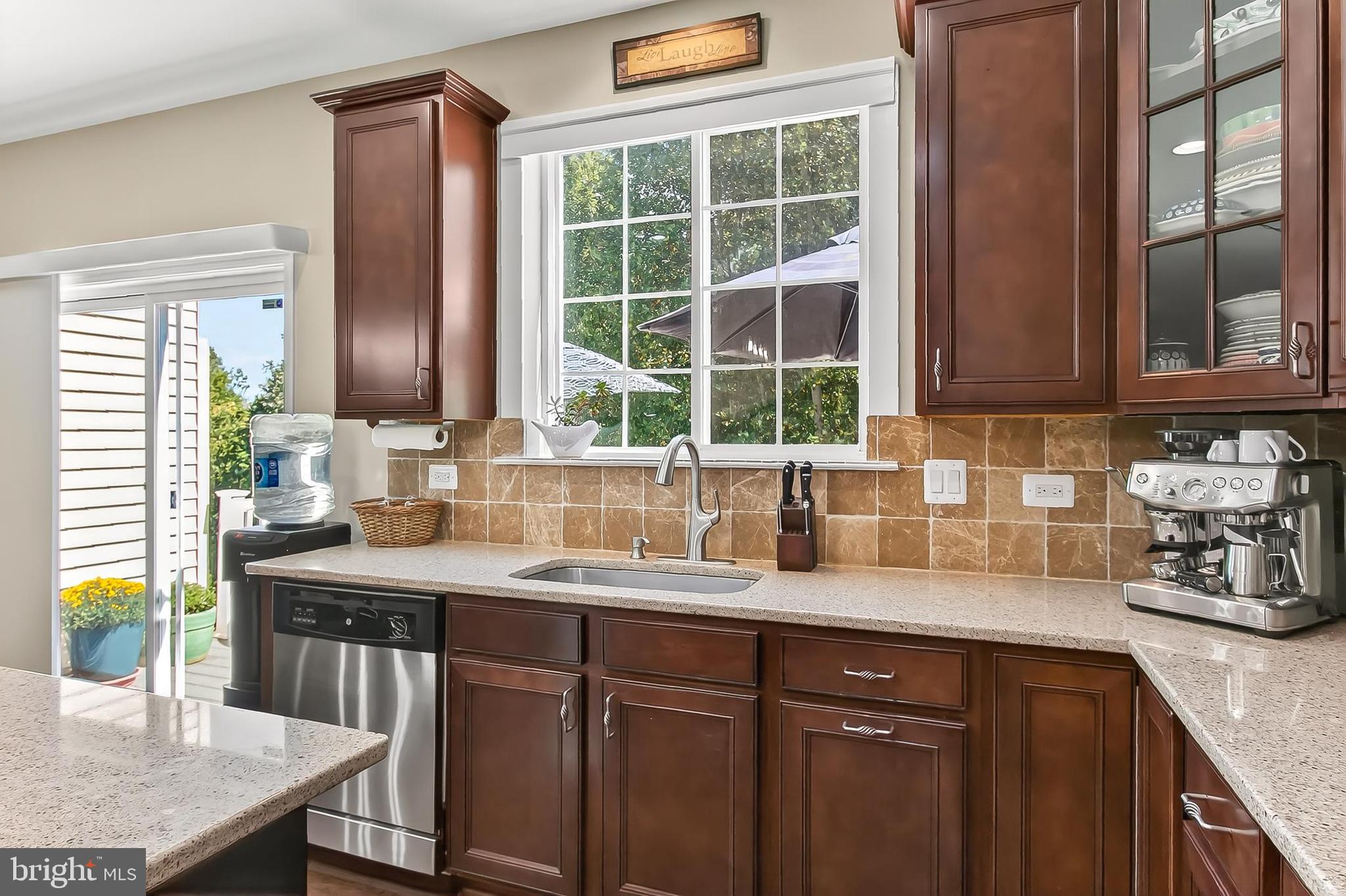 STONEWALL MANOR - Residential