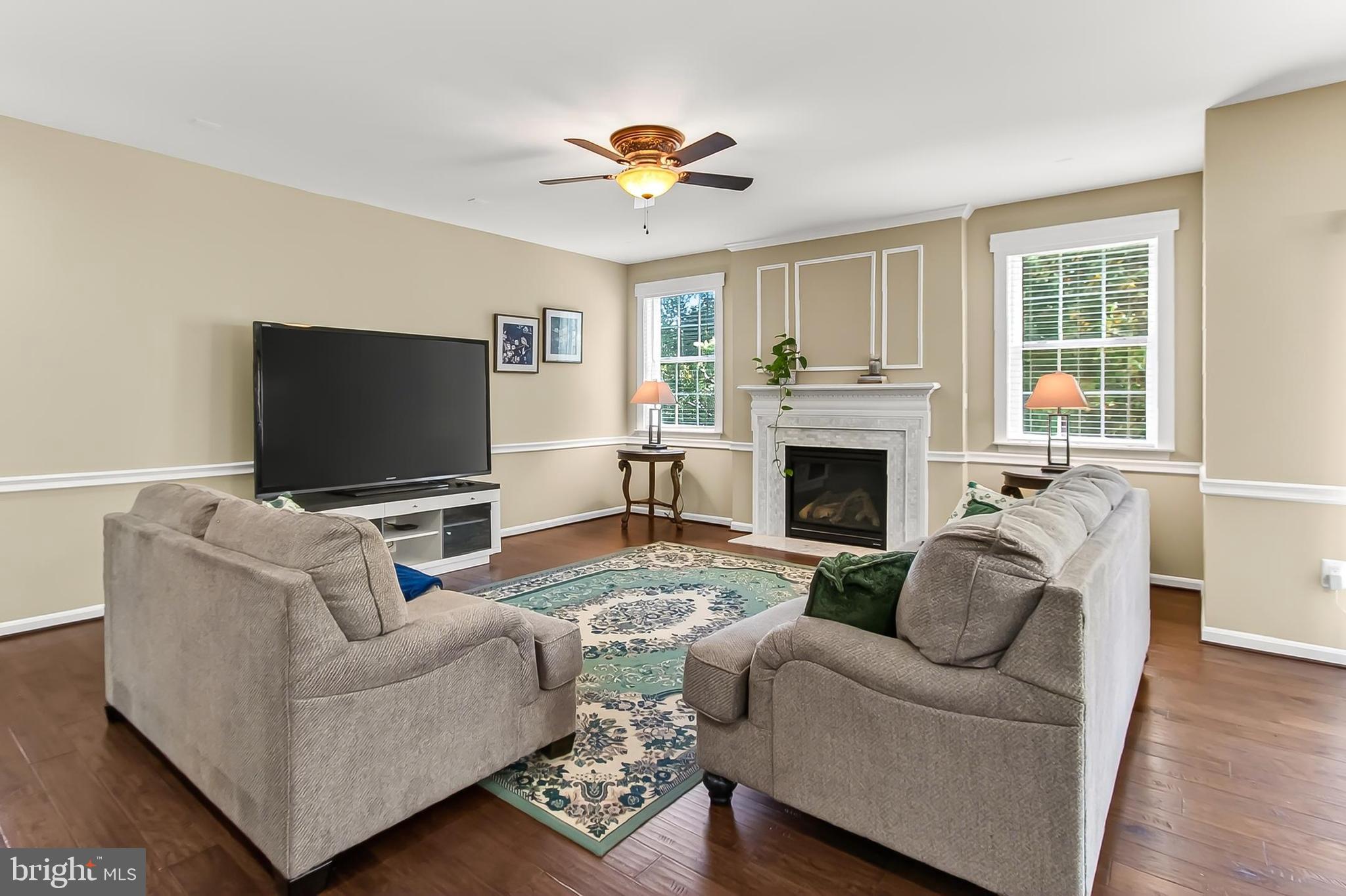 STONEWALL MANOR - Residential