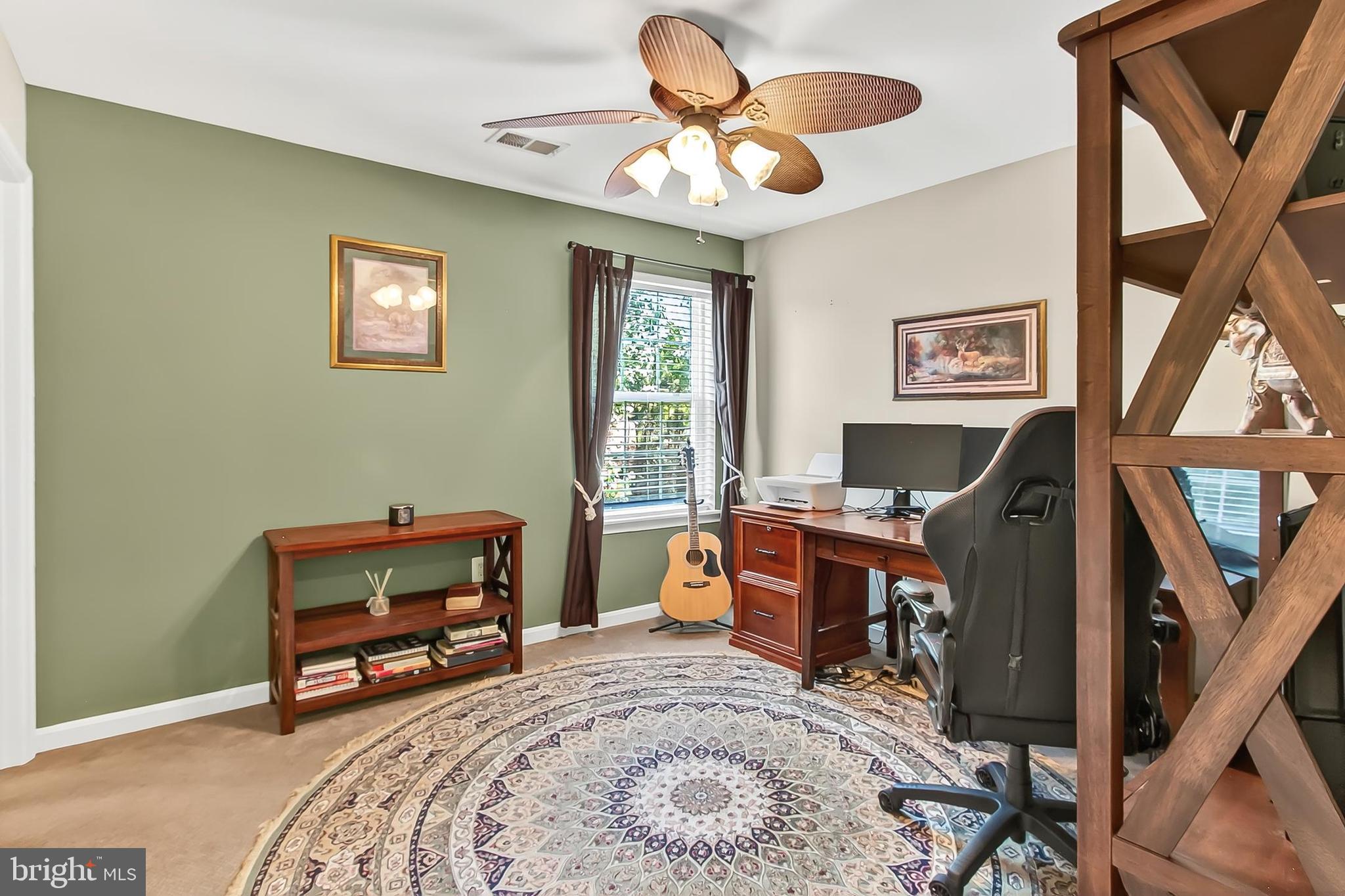 STONEWALL MANOR - Residential