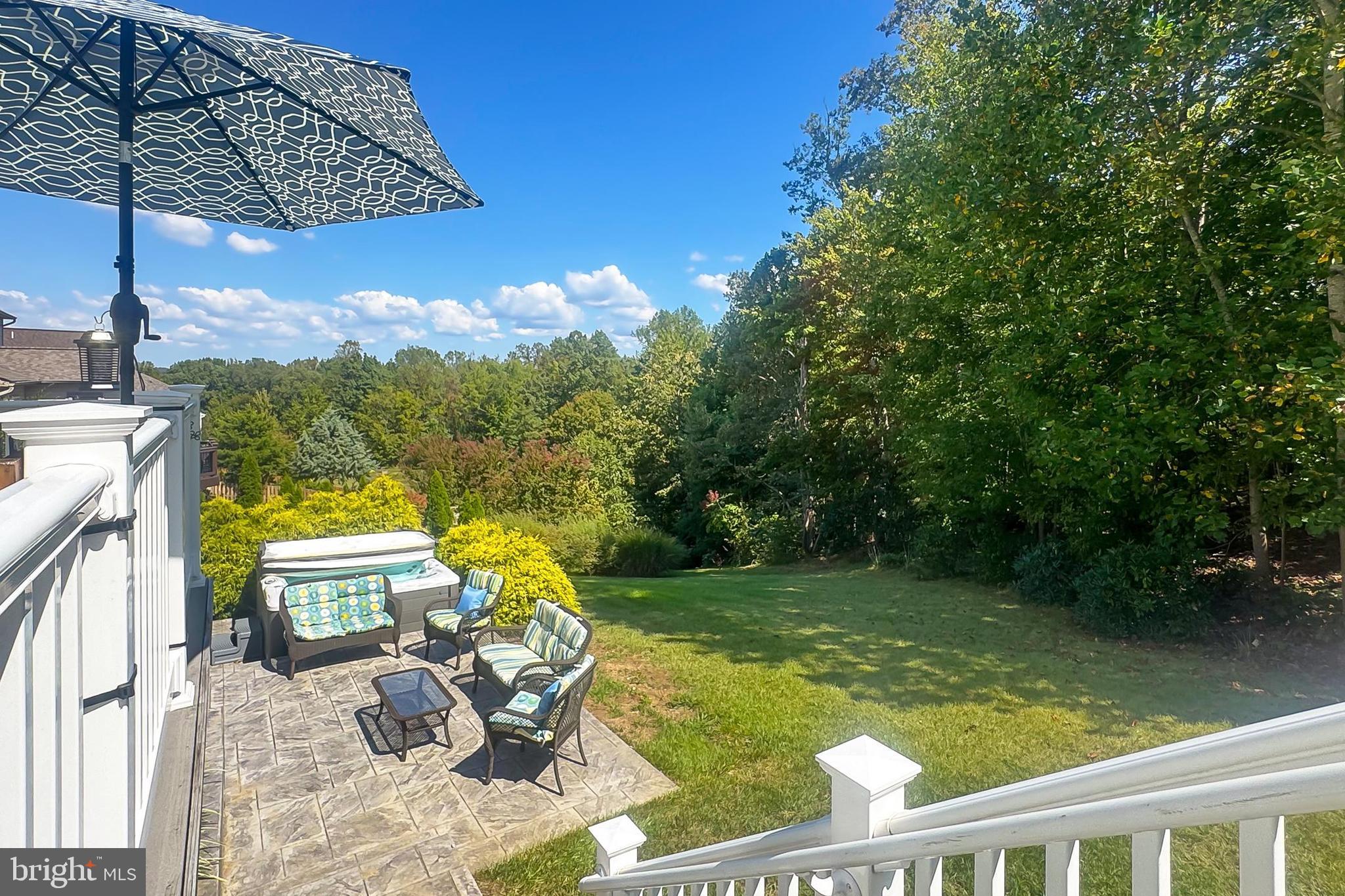 STONEWALL MANOR - Residential