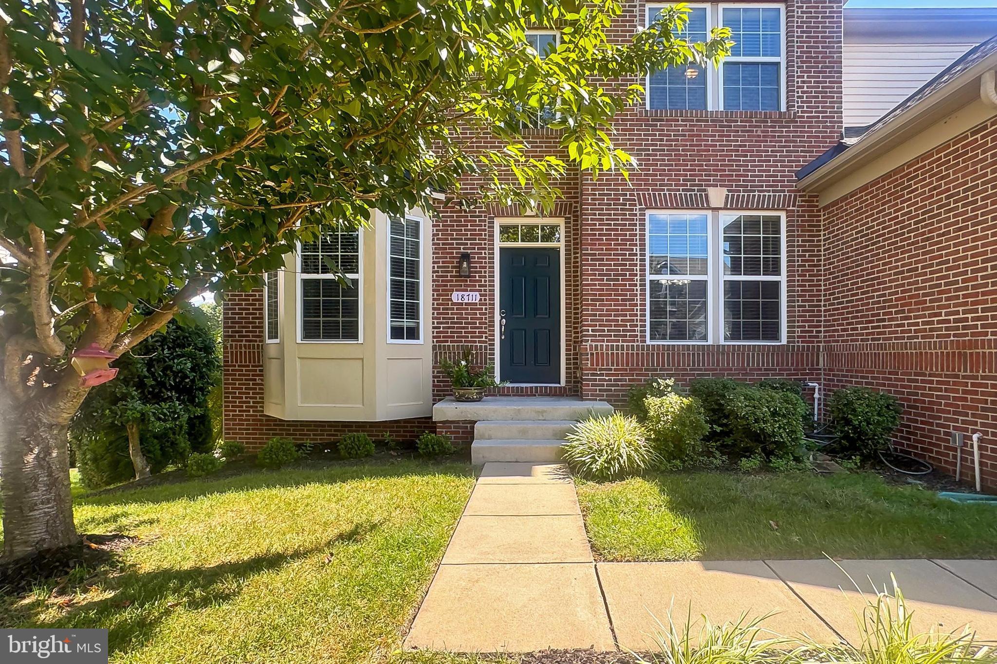 STONEWALL MANOR - Residential