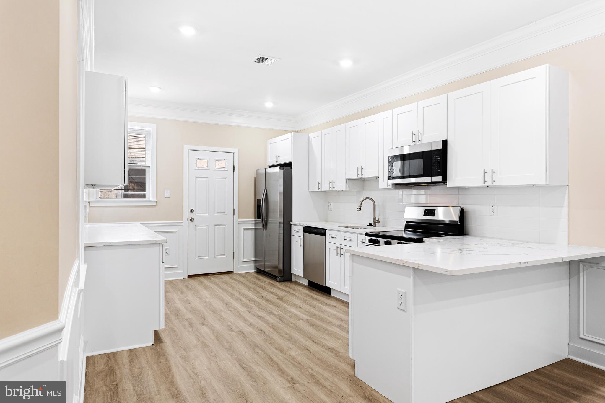 806 S 56TH STREET