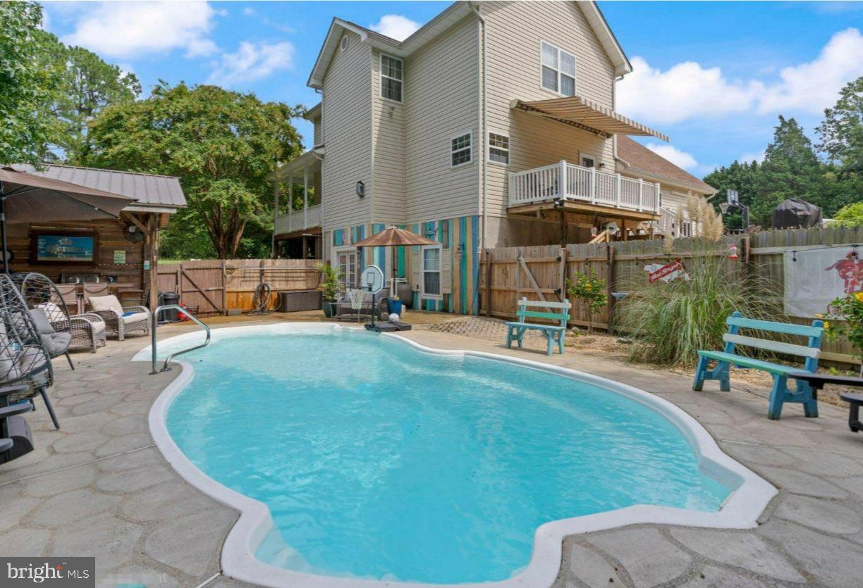 11011 COMET LANE