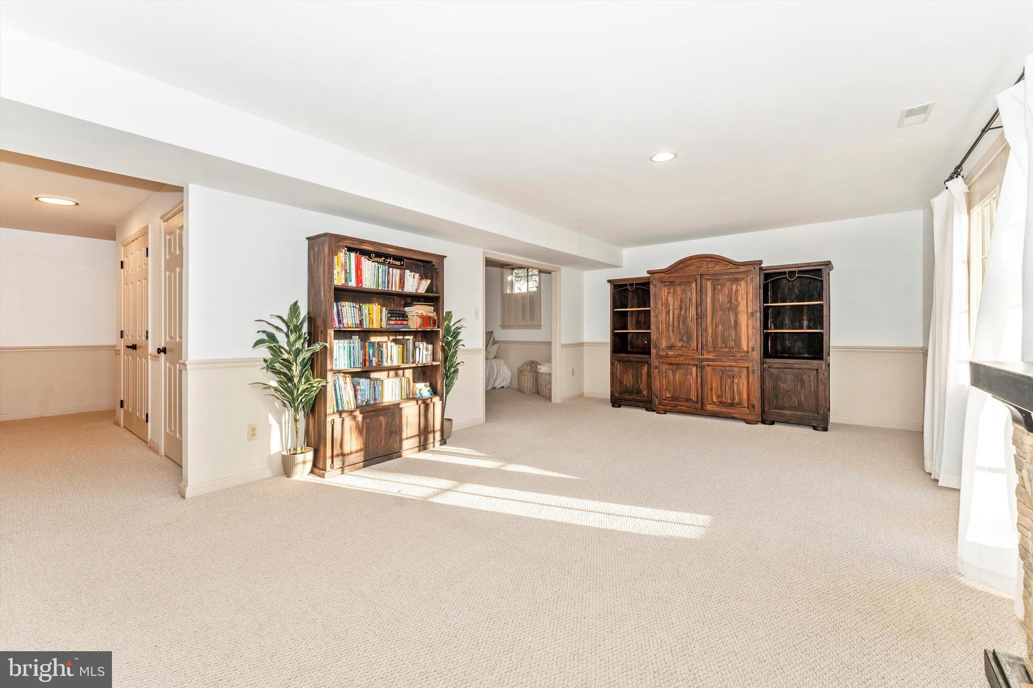 FAIRWAYS AT HOLLY HILL - Residential