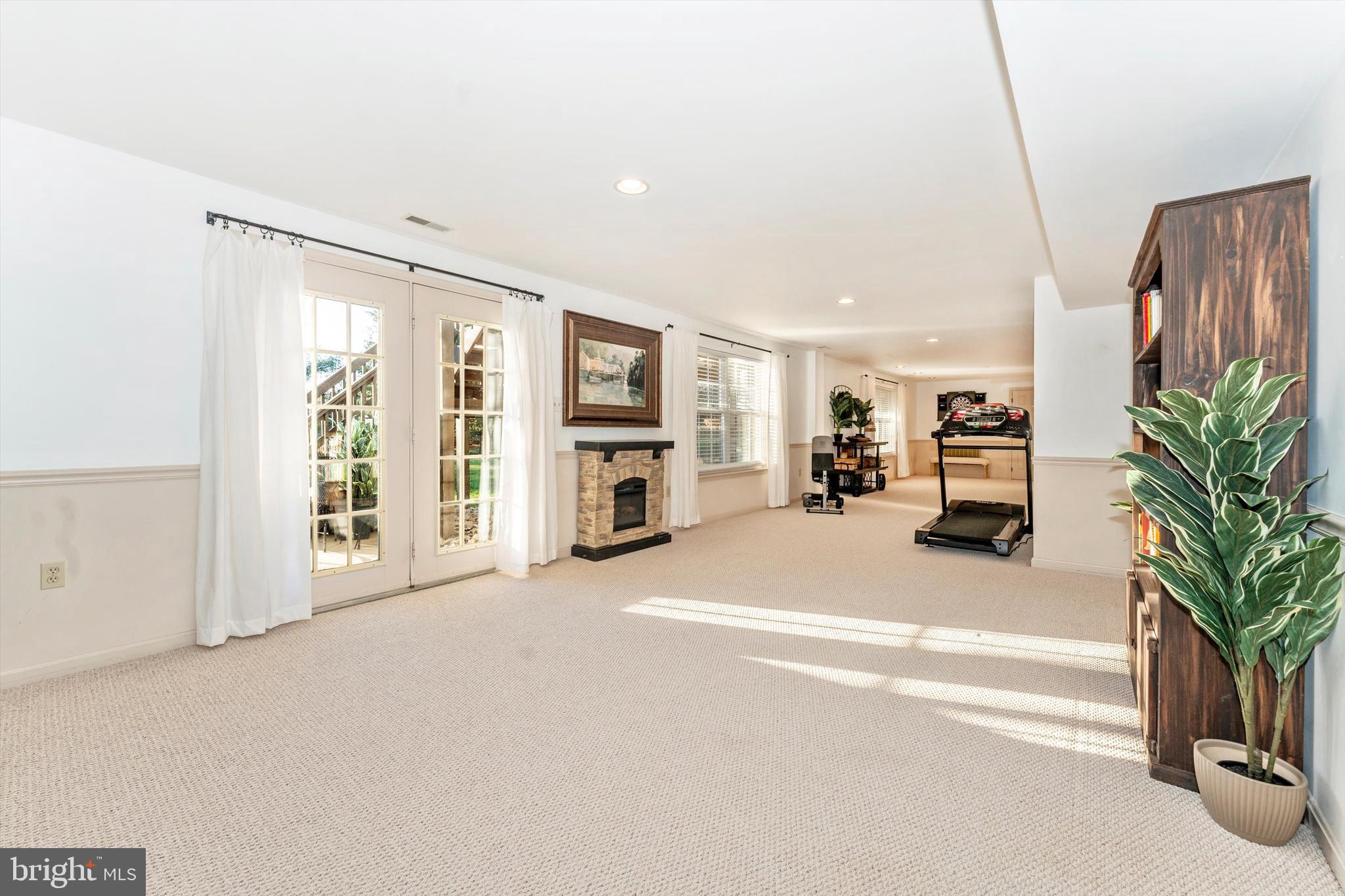 FAIRWAYS AT HOLLY HILL - Residential