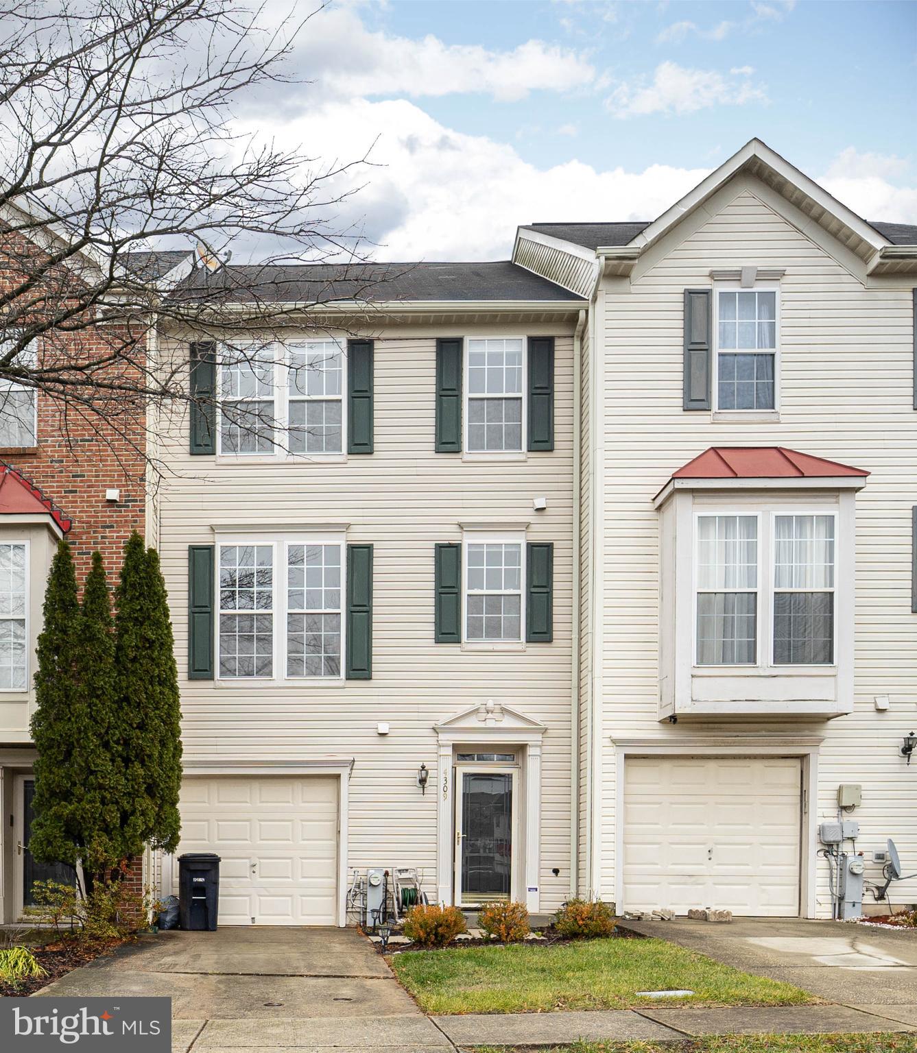 VISTA GARDENS PLAT 1> - Residential