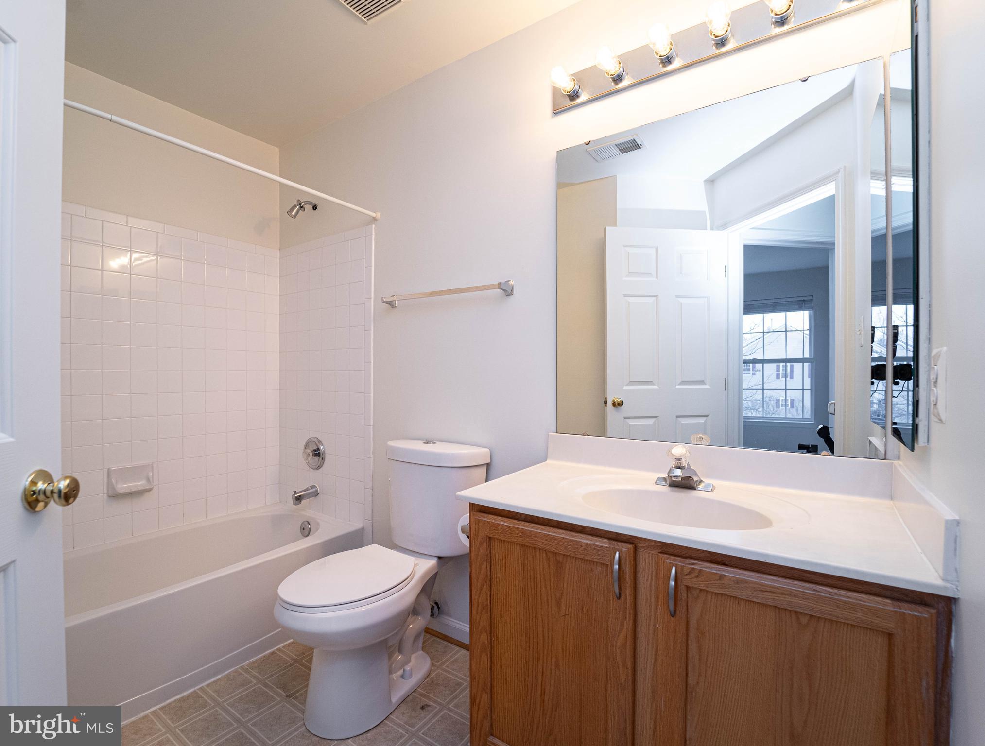 VISTA GARDENS PLAT 1> - Residential