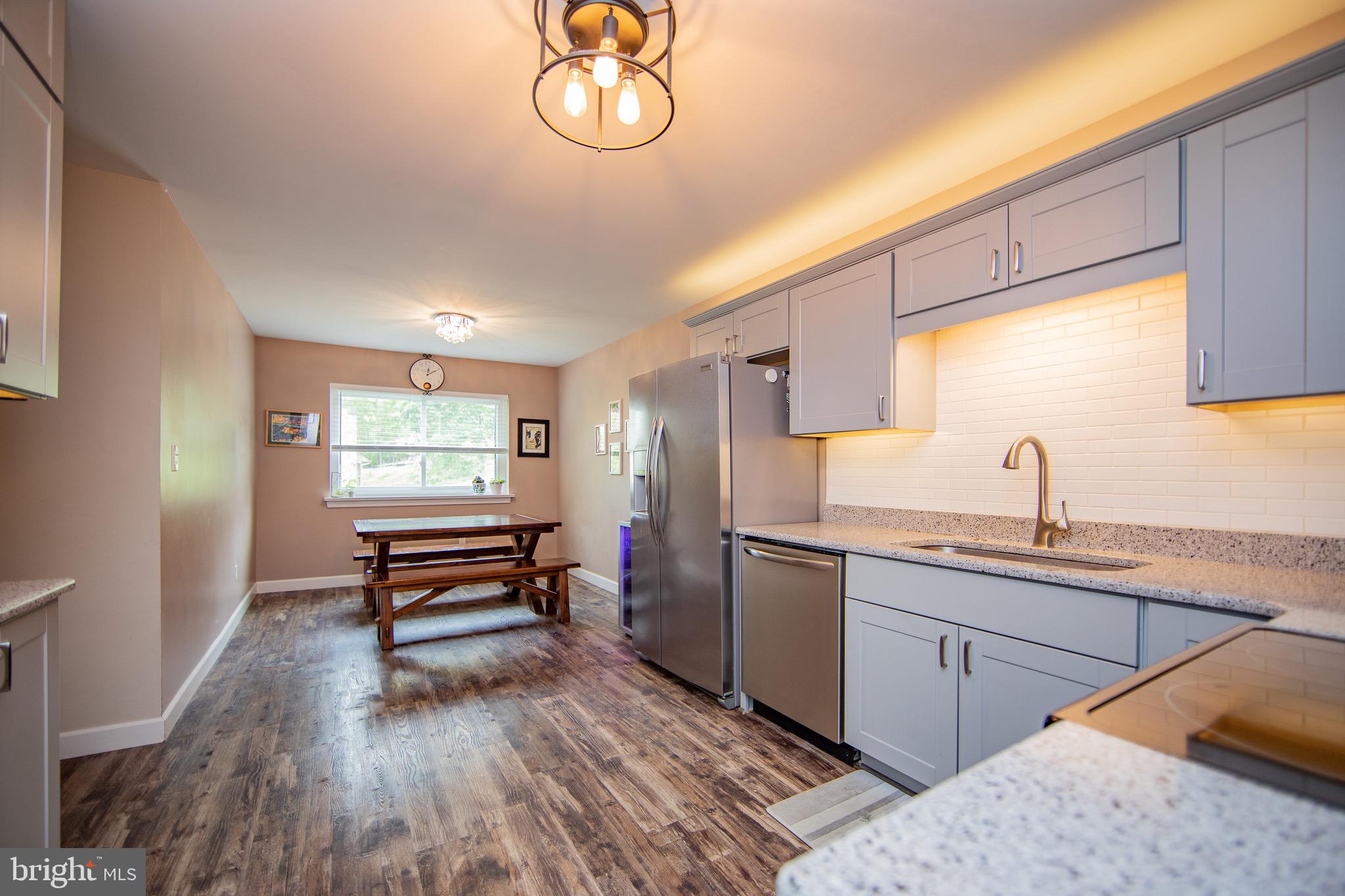 LYNETREE - Residential