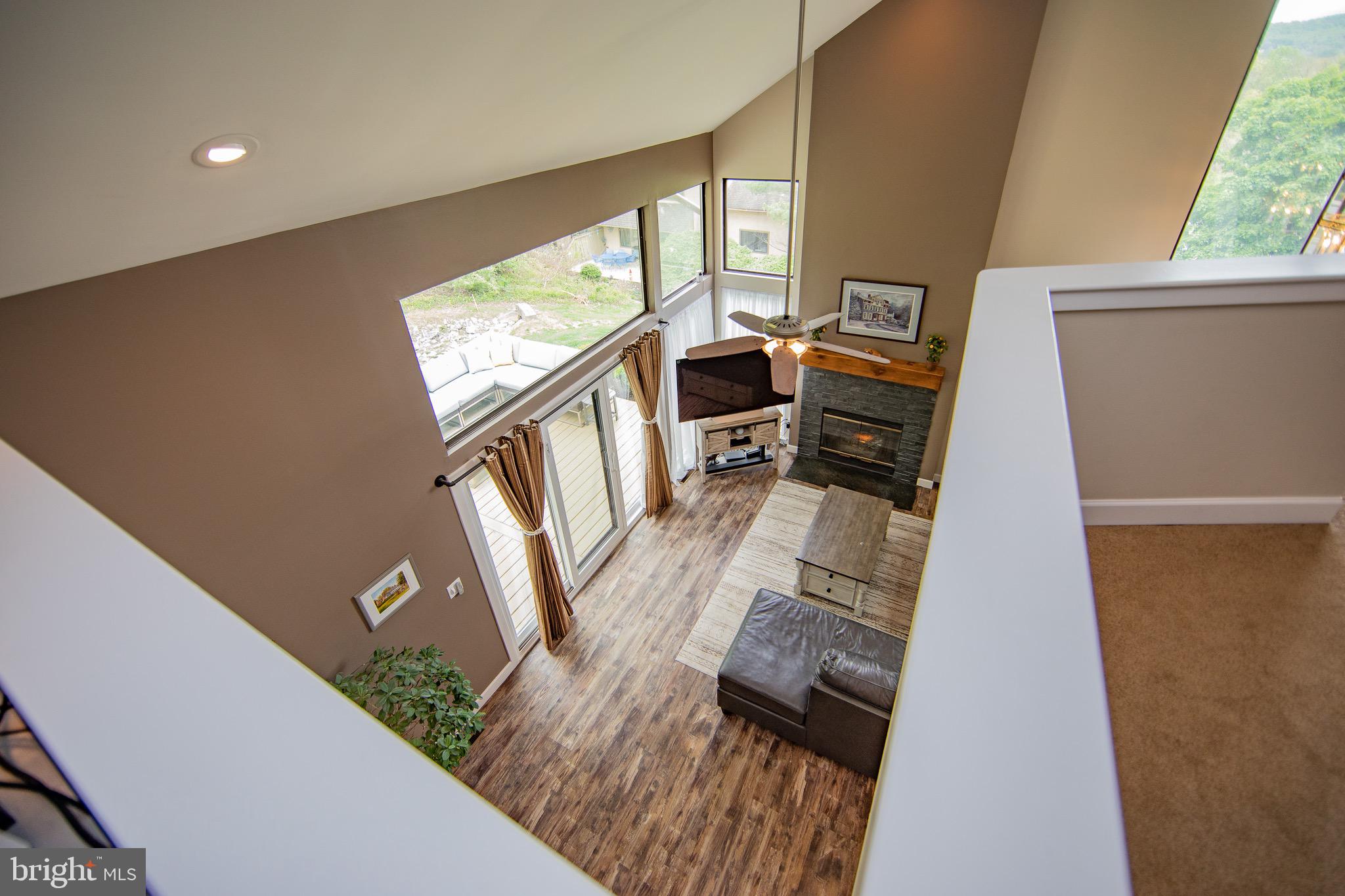 LYNETREE - Residential