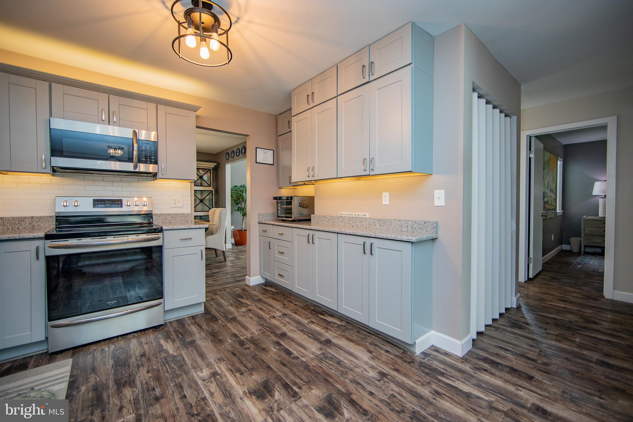 LYNETREE - Residential