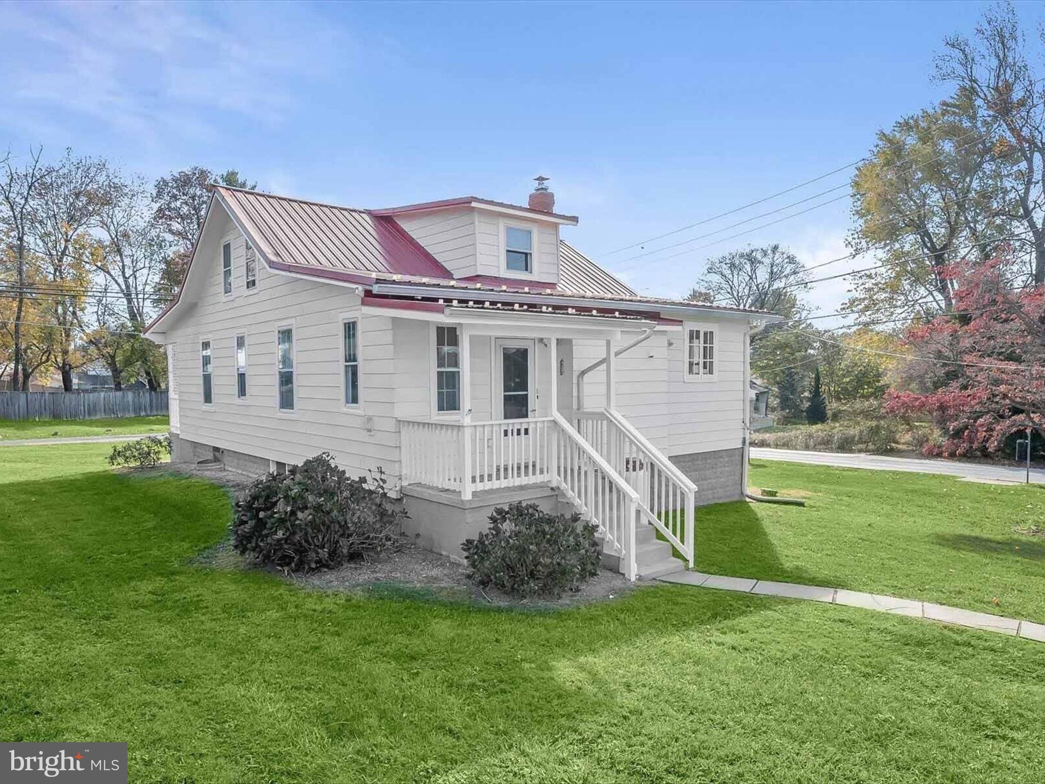 DAMASCUS OUTSIDE - Residential