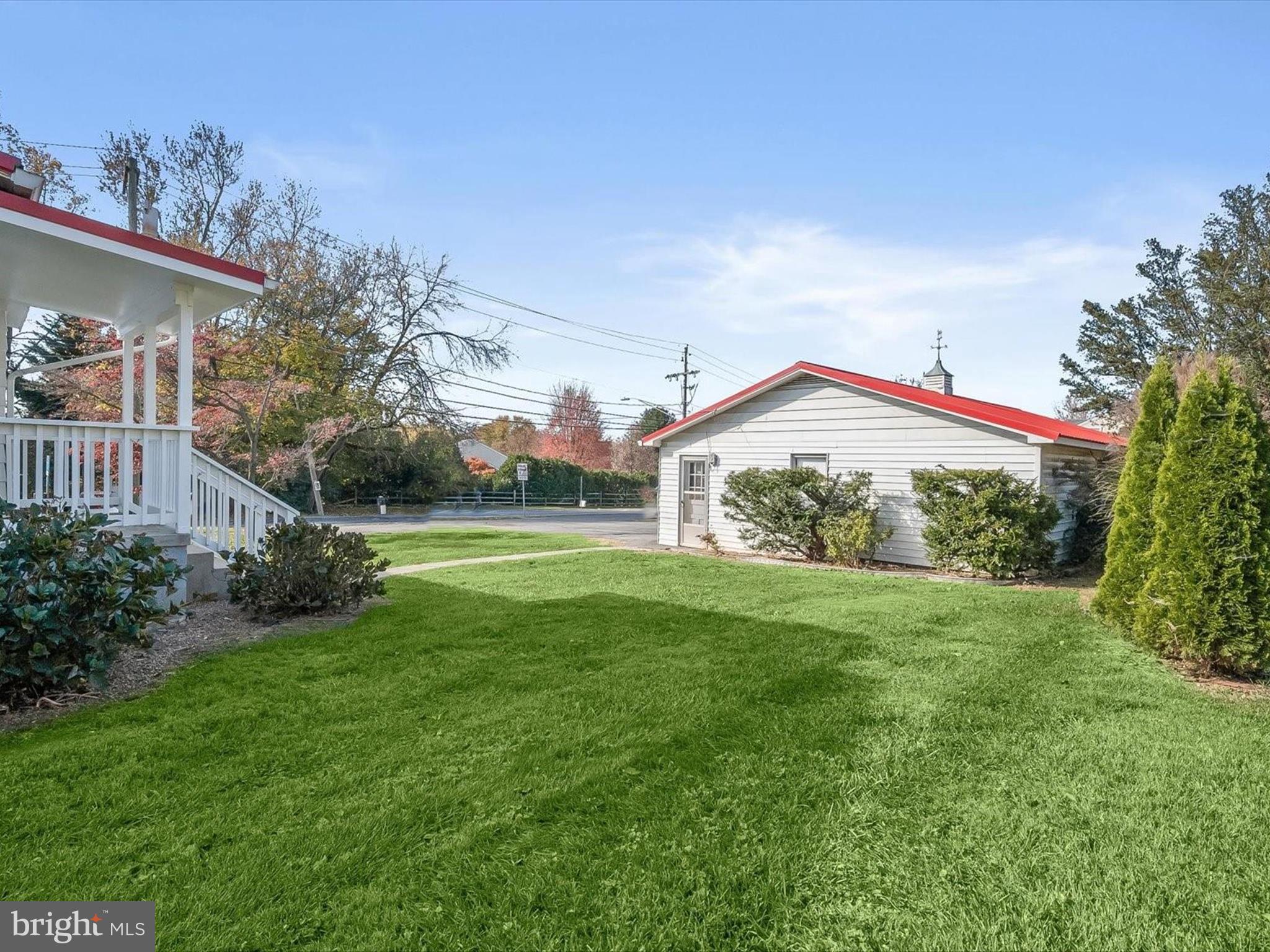 DAMASCUS OUTSIDE - Residential