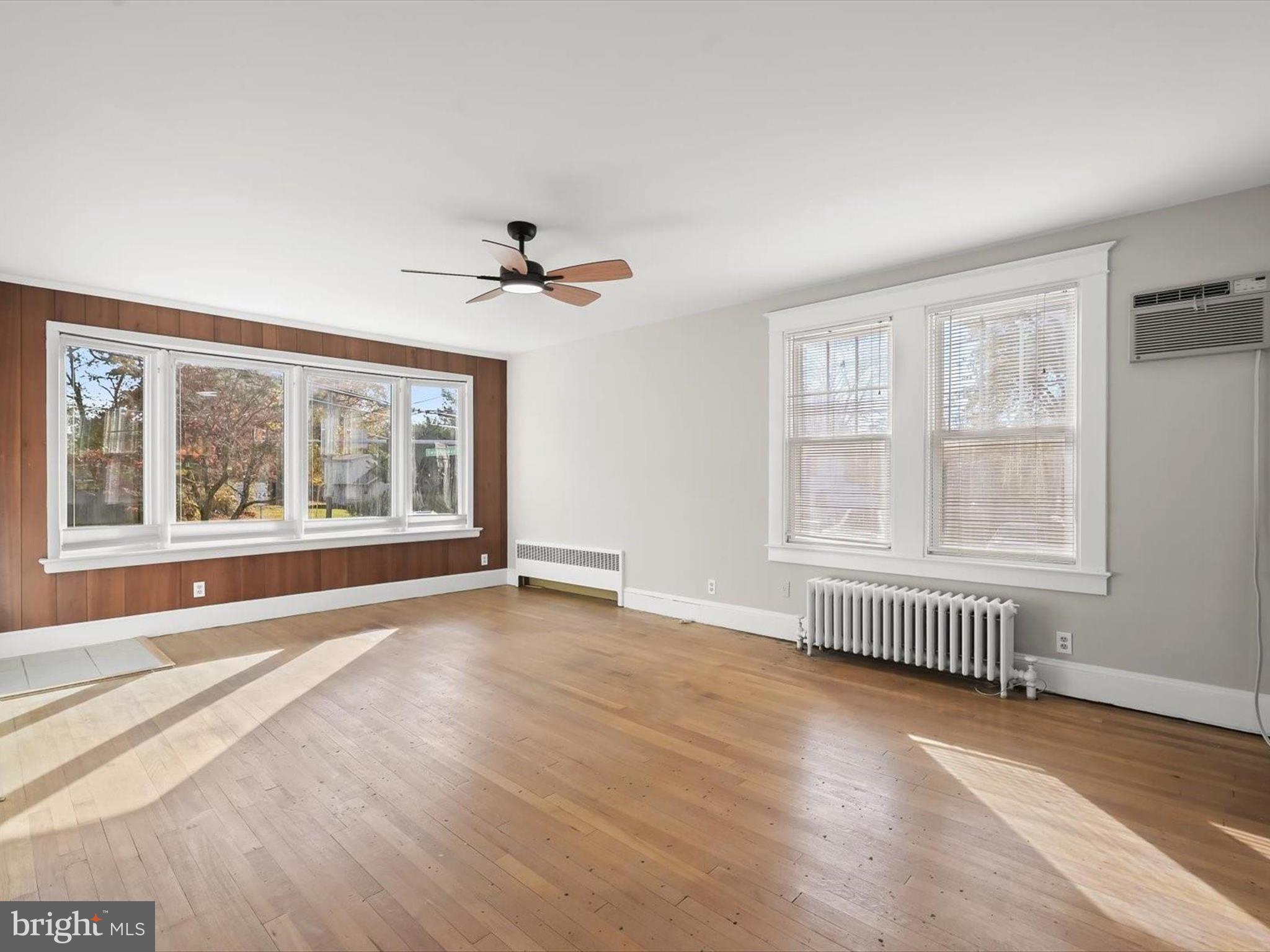 DAMASCUS OUTSIDE - Residential