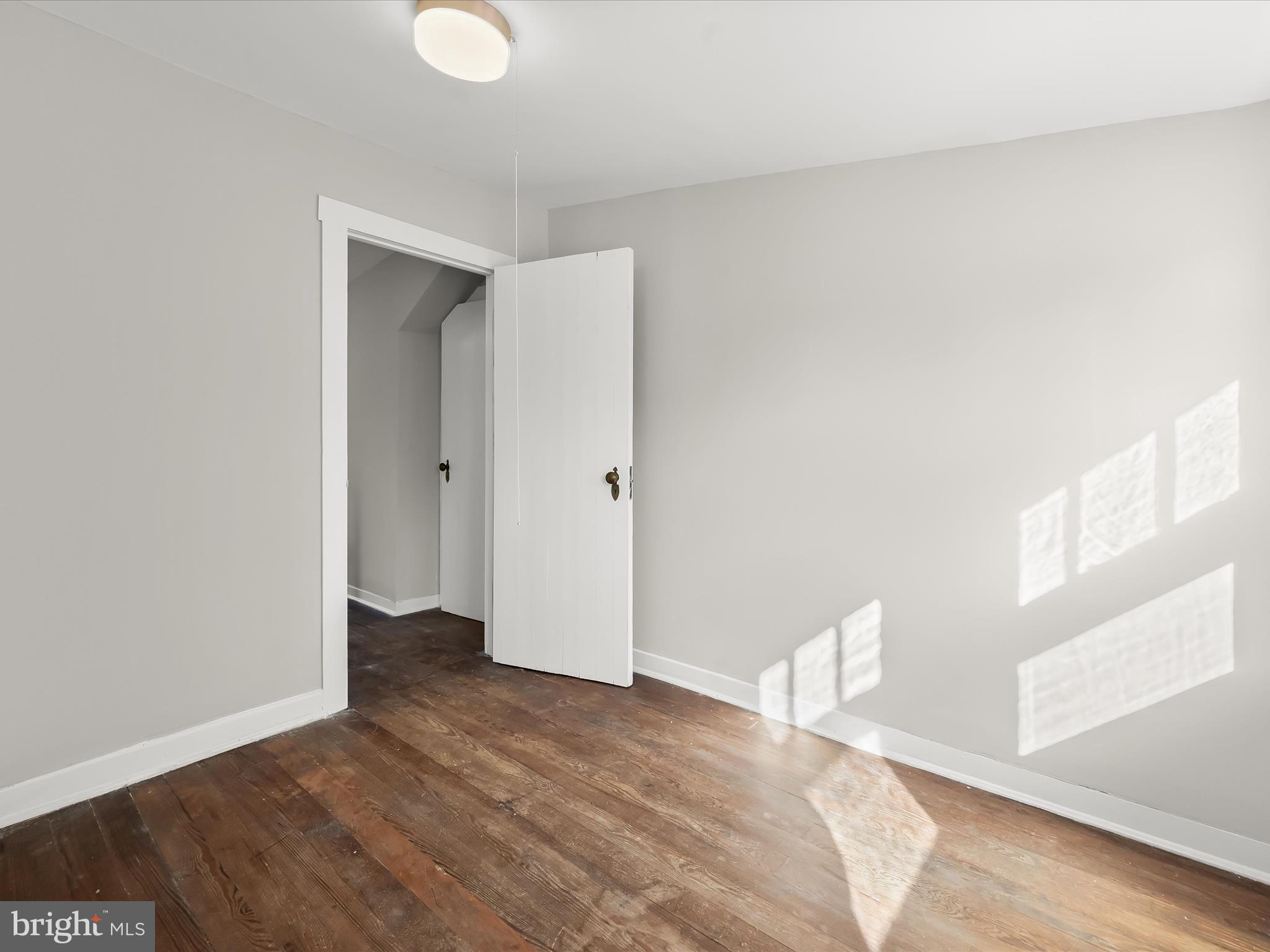 DAMASCUS OUTSIDE - Residential