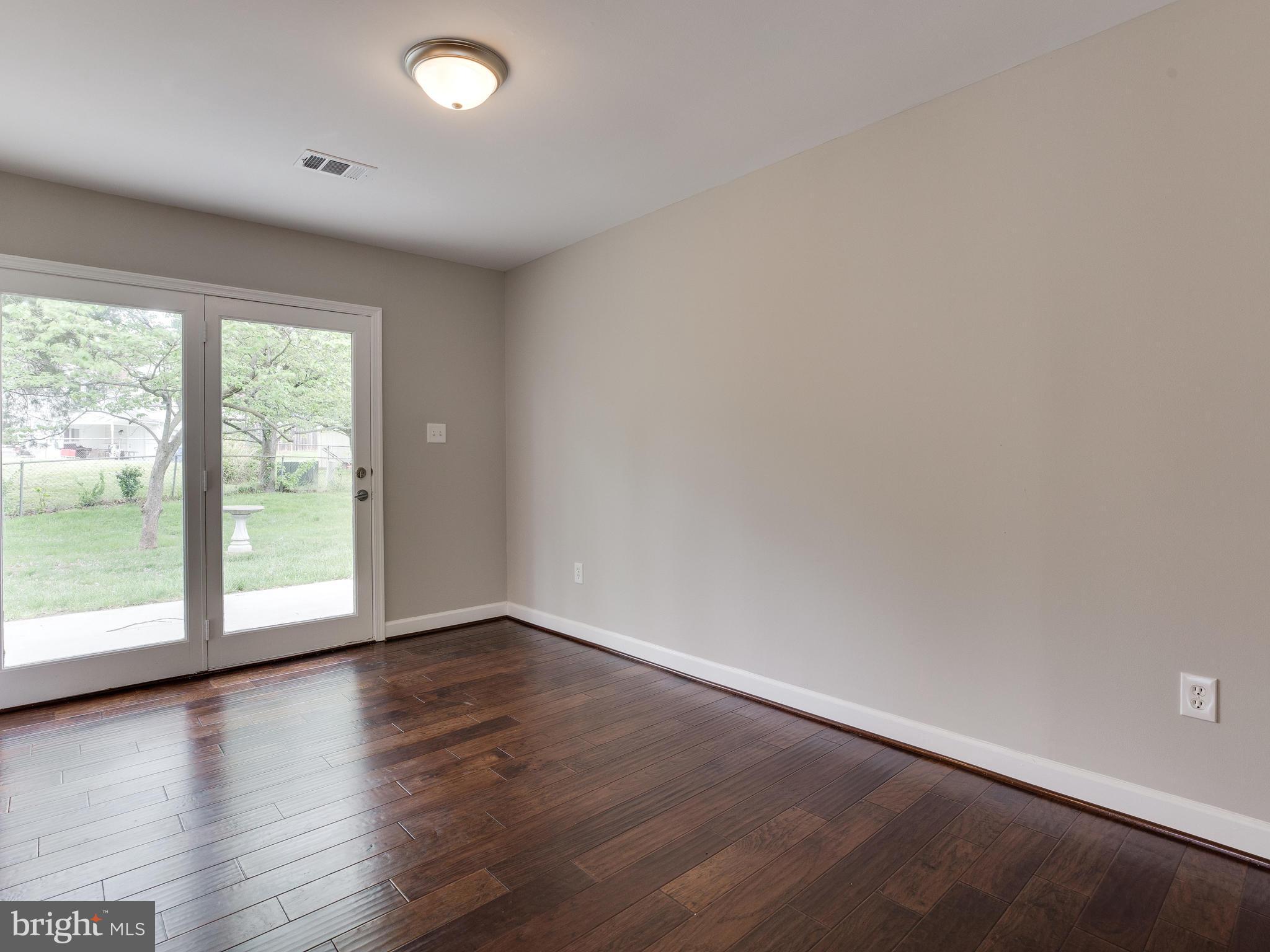 STERLING - Residential Lease