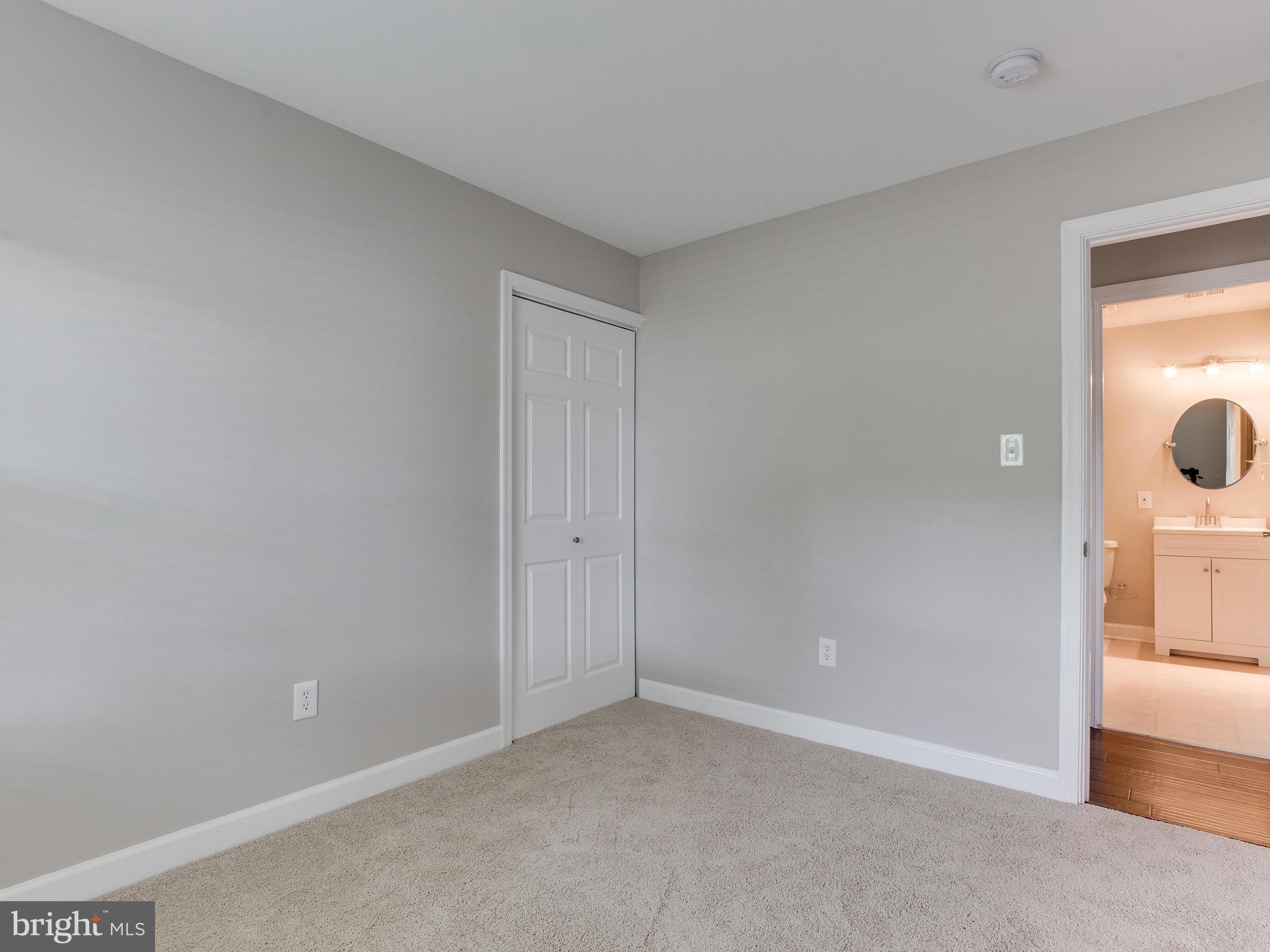 STERLING - Residential Lease