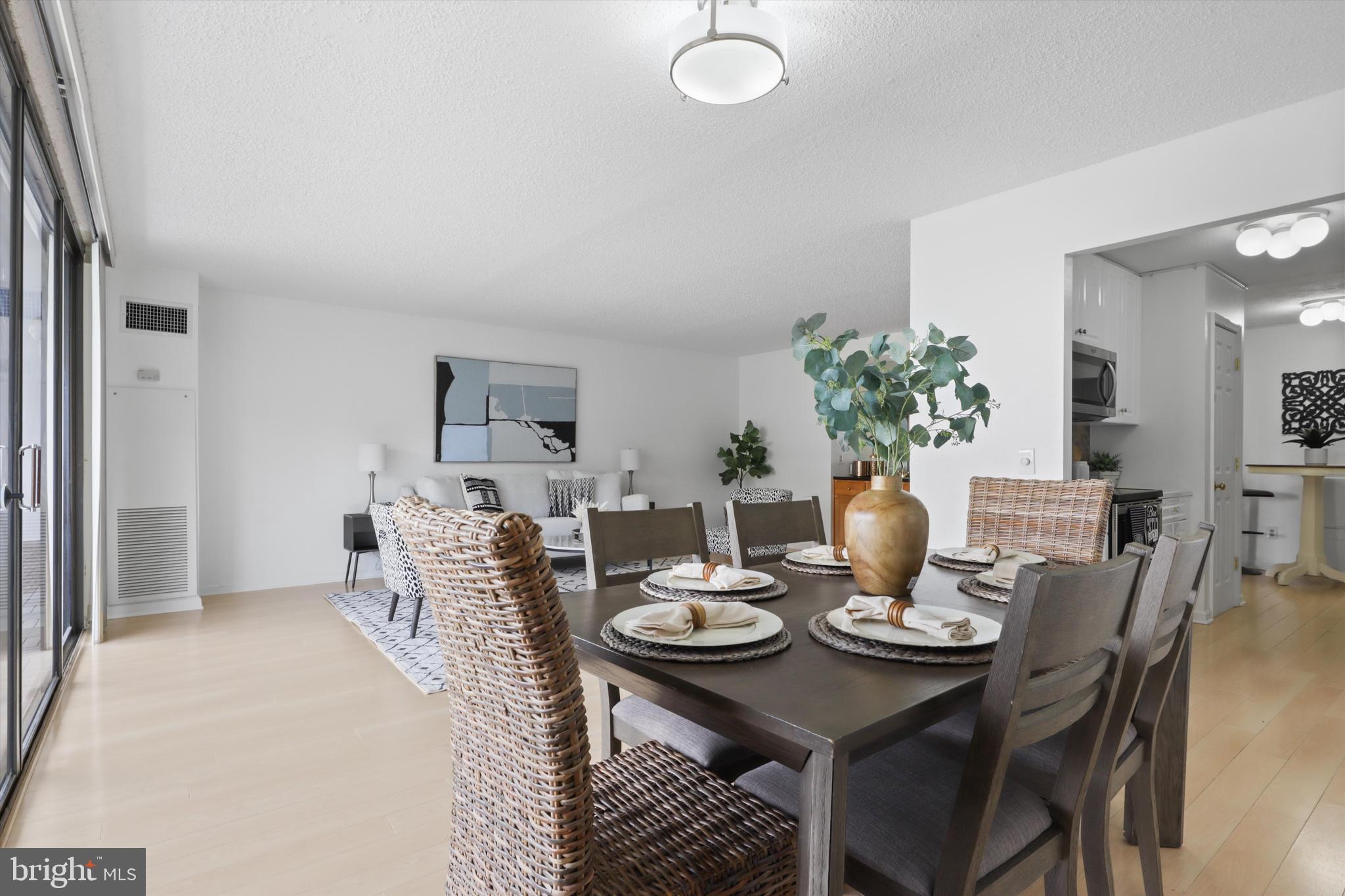 6101 EDSALL ROAD 611