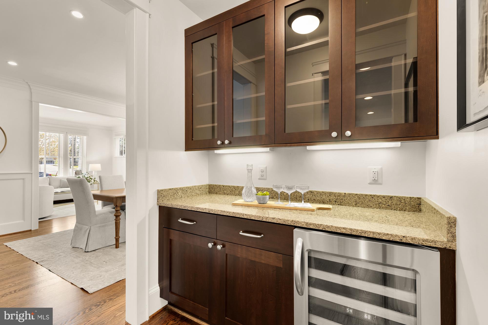 BERKSHIRE OAKWOOD - Residential