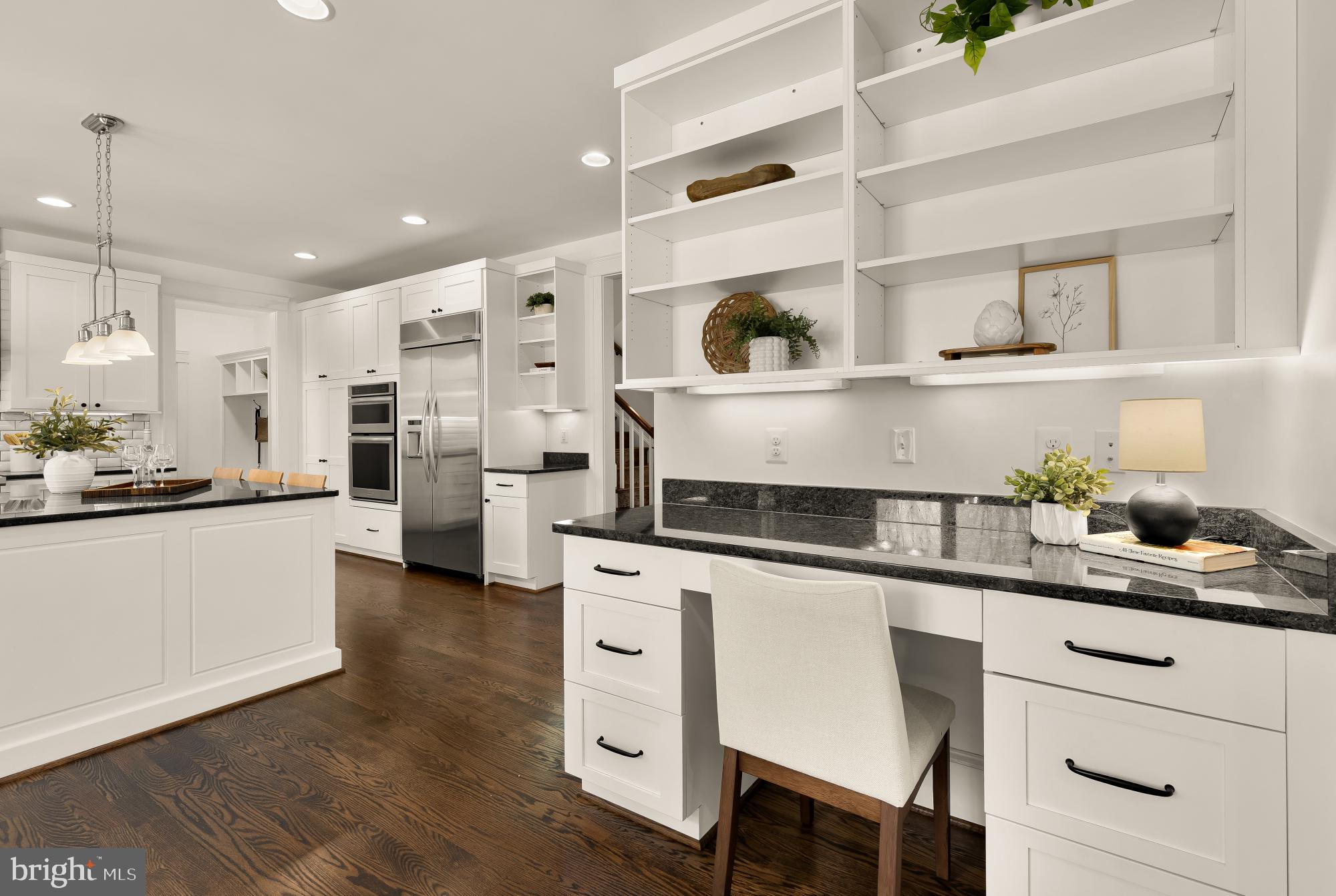 BERKSHIRE OAKWOOD - Residential