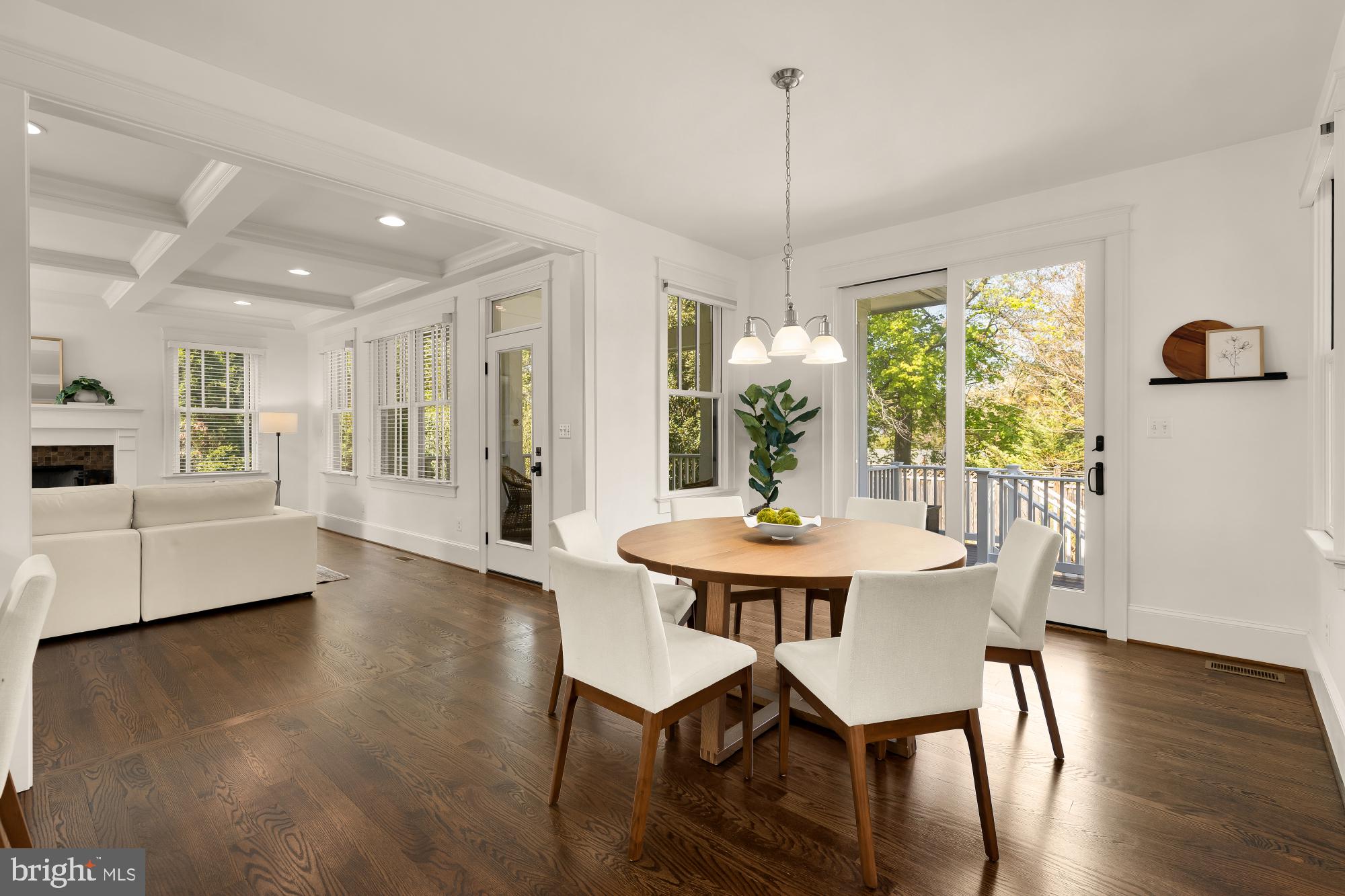 BERKSHIRE OAKWOOD - Residential