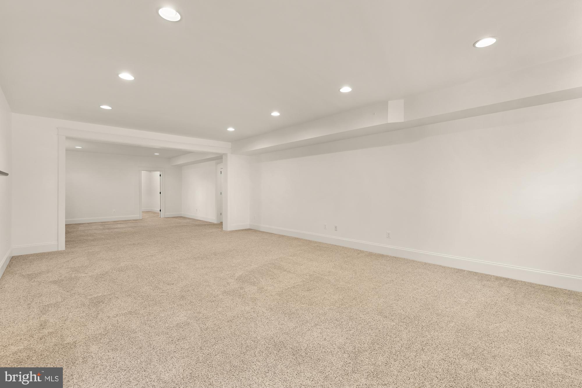 BERKSHIRE OAKWOOD - Residential