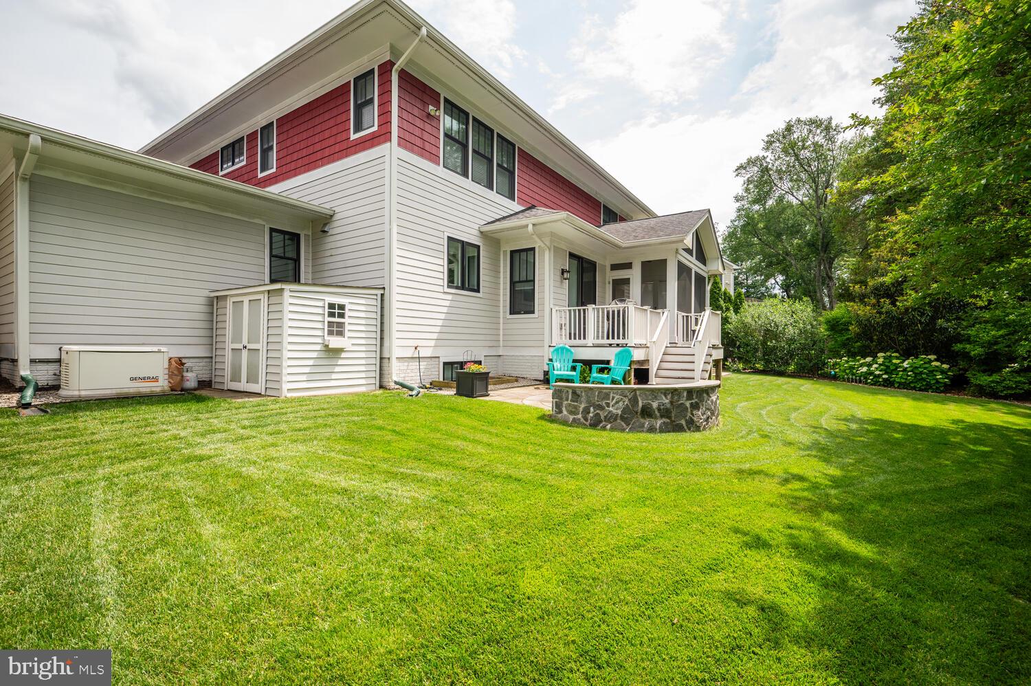 BERKSHIRE OAKWOOD - Residential