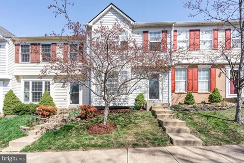 6104 Kendra Way, Centreville, VA 20121 - #: VAFX2229156