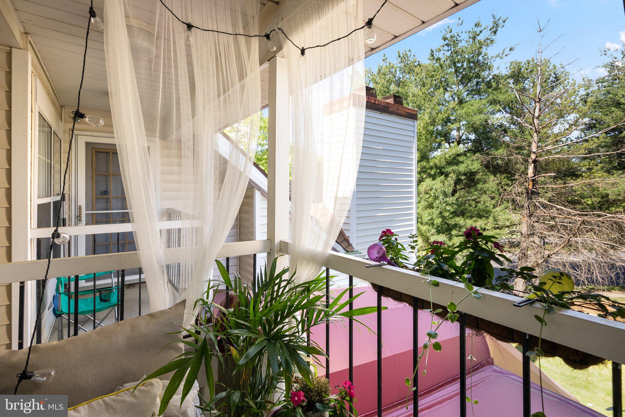 VISTAS AT LAKE ARBOR - Residential