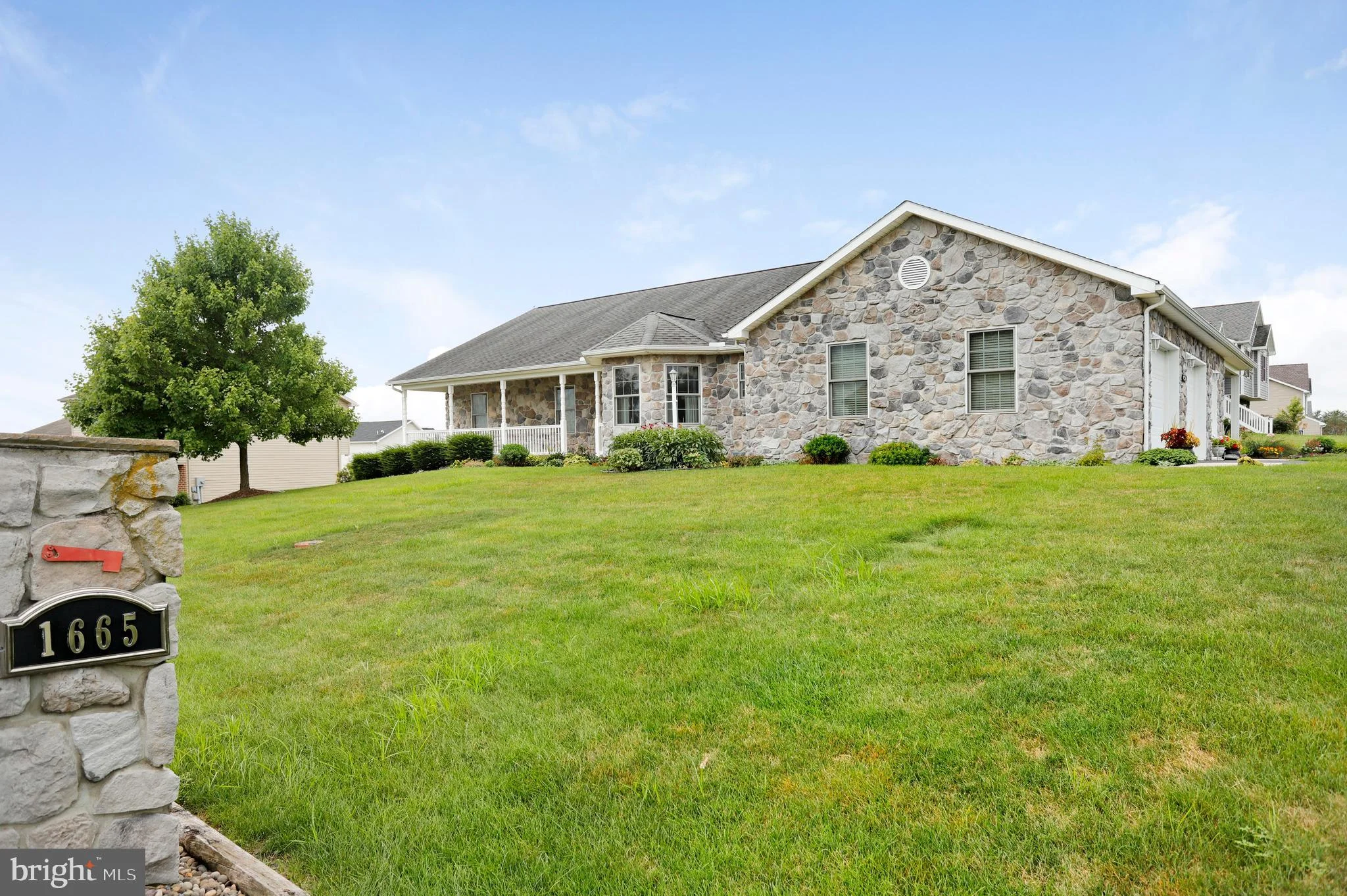 1665 Hamilton Hills Drive, Chambersburg, PA 17202