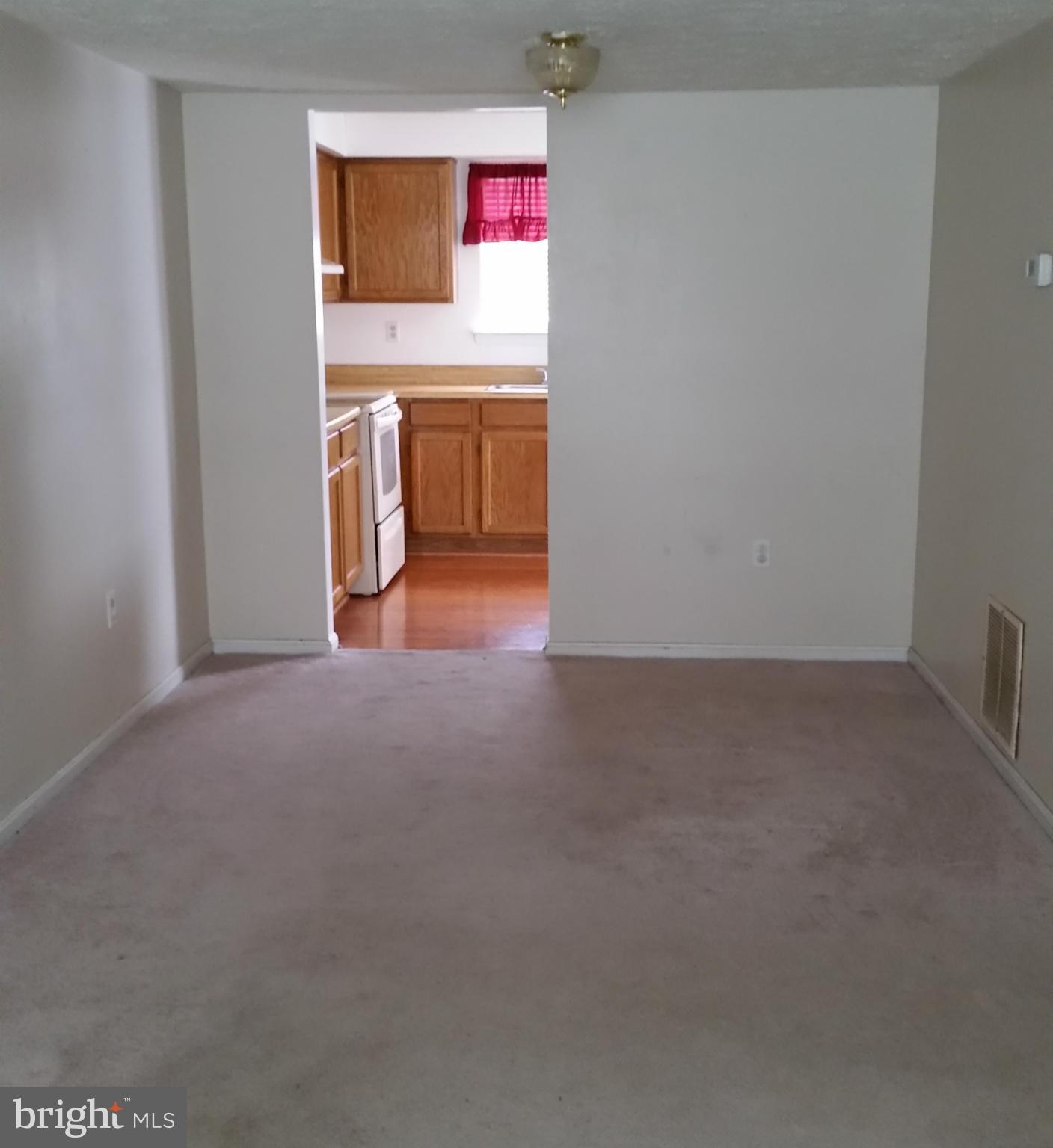 ST CHARLES SUB - HAMPSHIRE - Residential