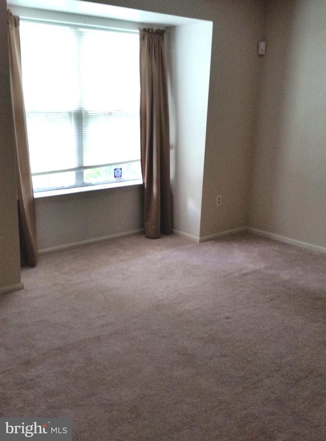 ST CHARLES SUB - HAMPSHIRE - Residential