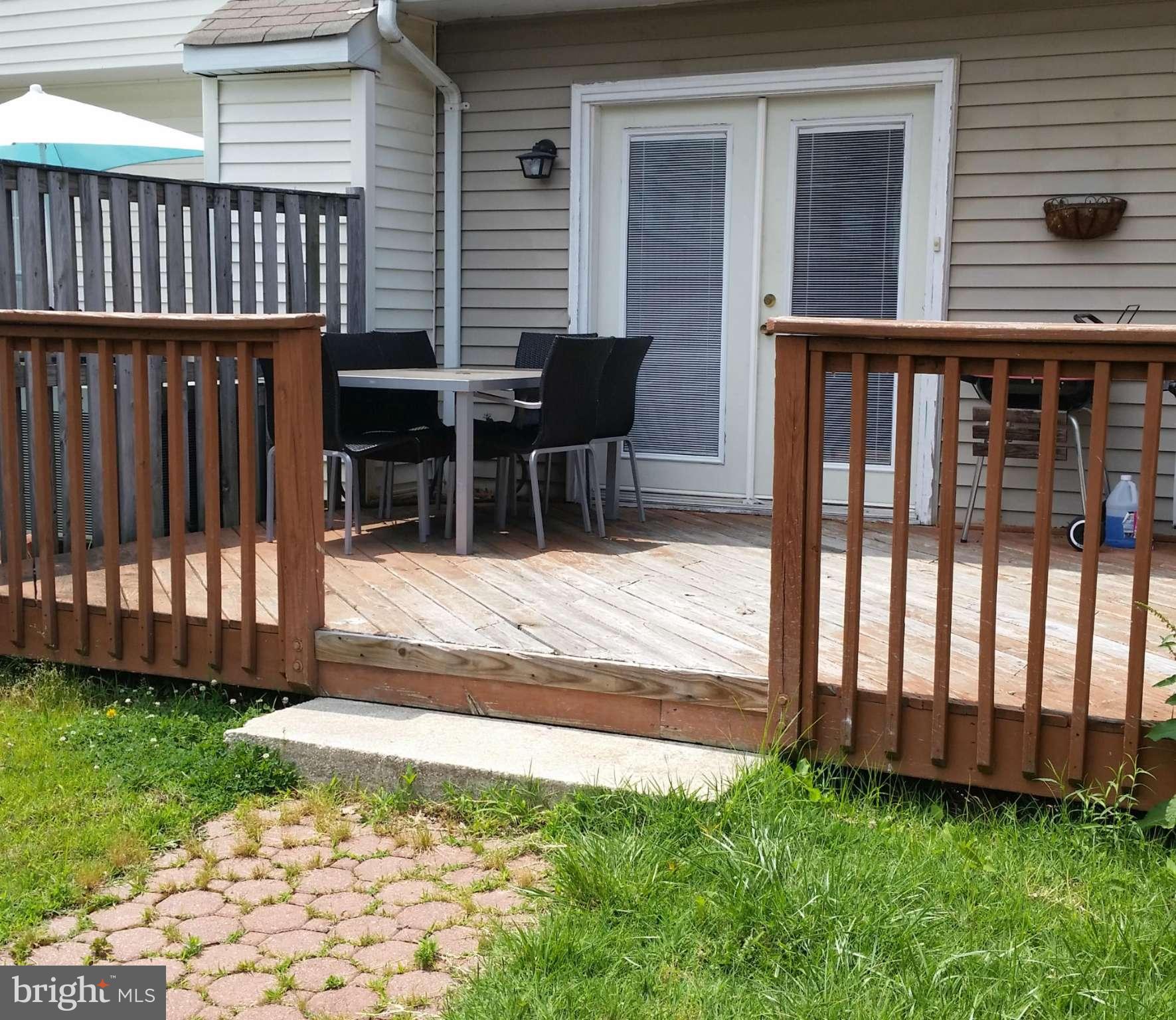 ST CHARLES SUB - HAMPSHIRE - Residential