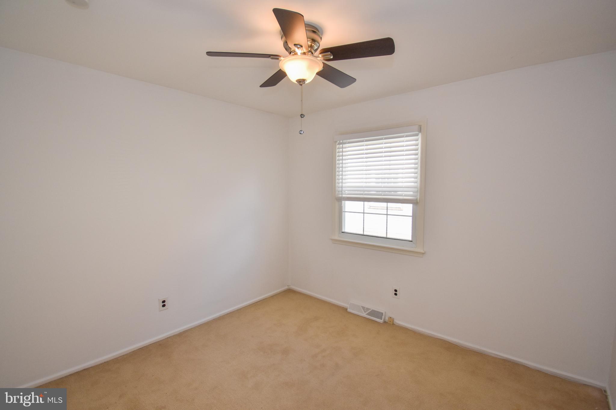 SANDY RIDGE ACRES - Residential Lease