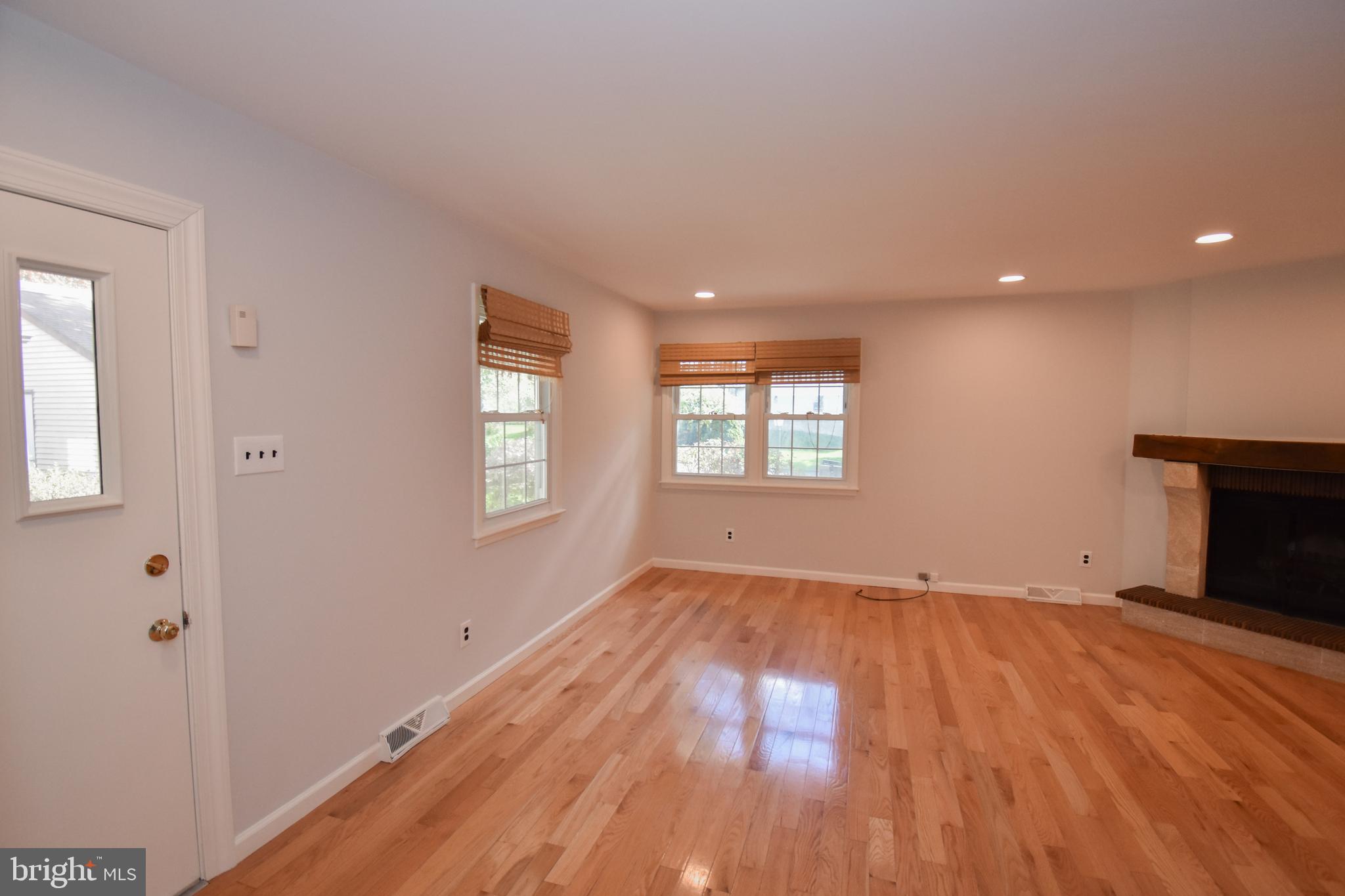 SANDY RIDGE ACRES - Residential Lease