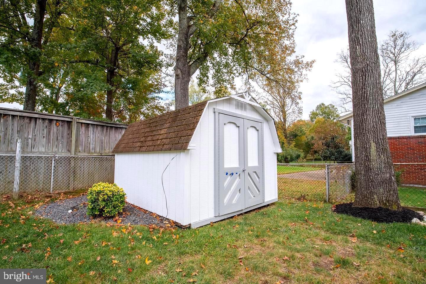 MT VERNON ESTATES - Residential