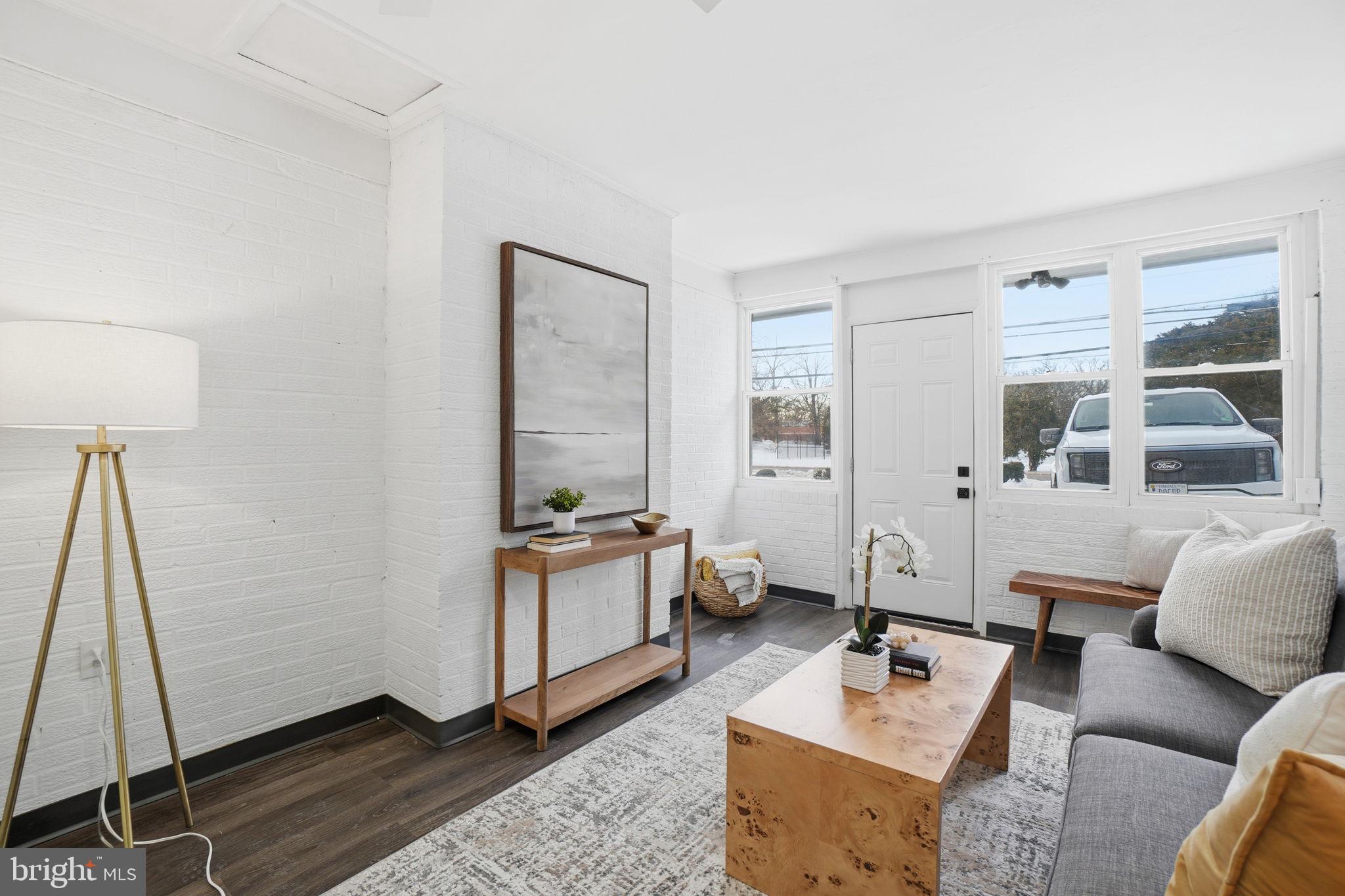 MT VERNON ESTATES - Residential