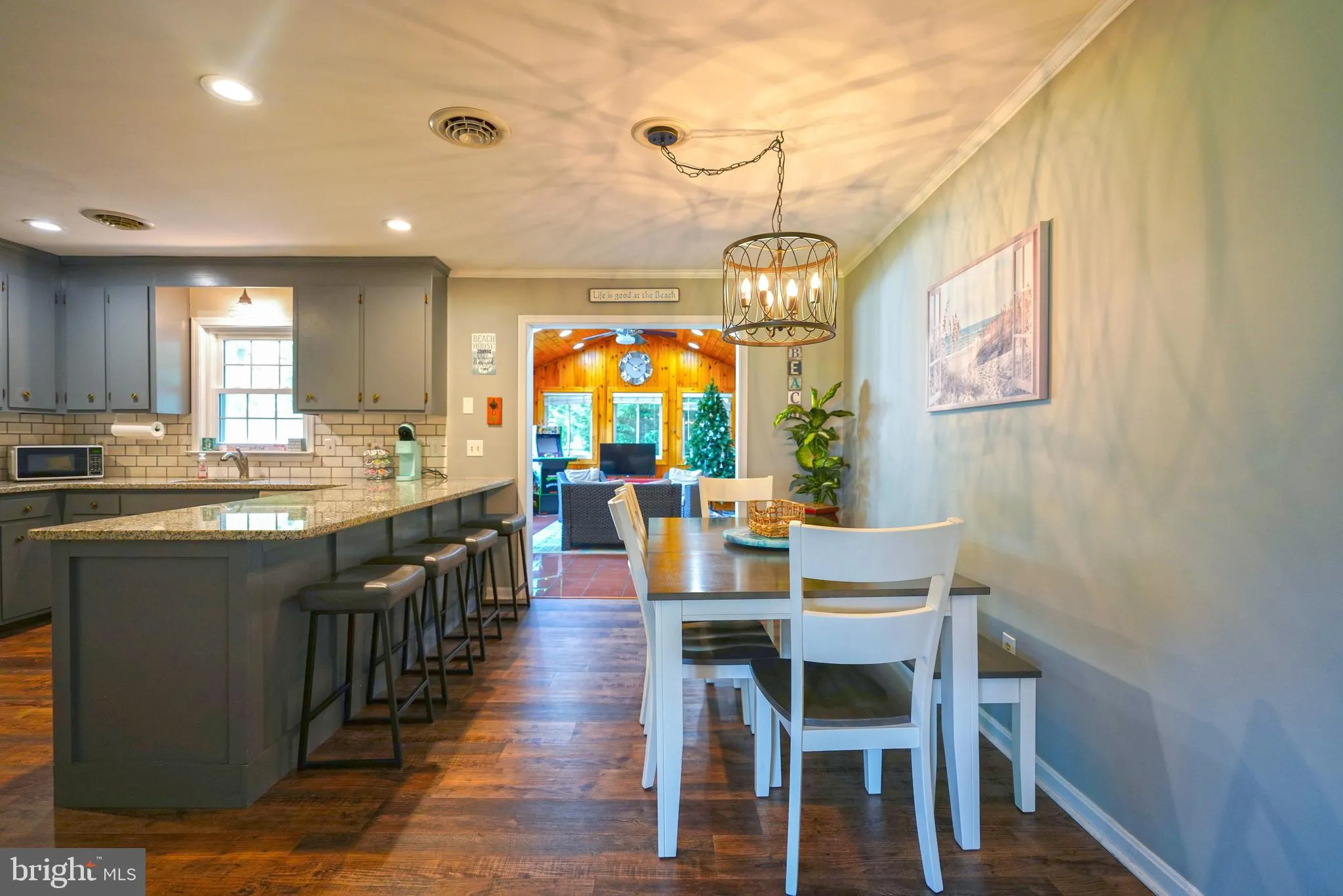 Rehoboth Beach, Delaware 19971, United States, 3 Bedrooms Bedrooms, ,2 BathroomsBathrooms,Residential,Active,221874