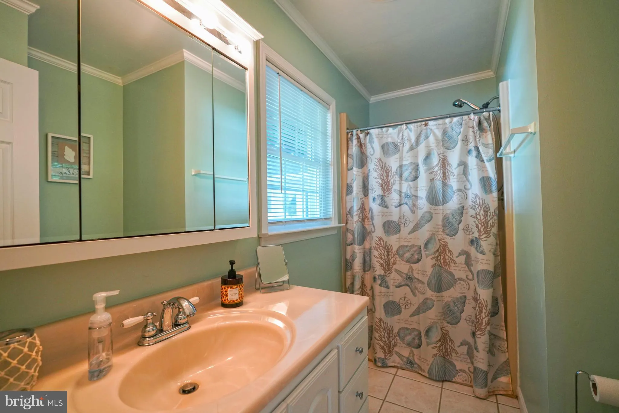 Rehoboth Beach, Delaware 19971, United States, 3 Bedrooms Bedrooms, ,2 BathroomsBathrooms,Residential,Active,221874