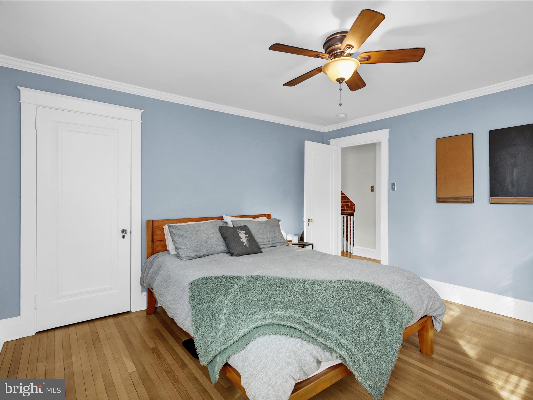 COLLEGE PARK - Residential